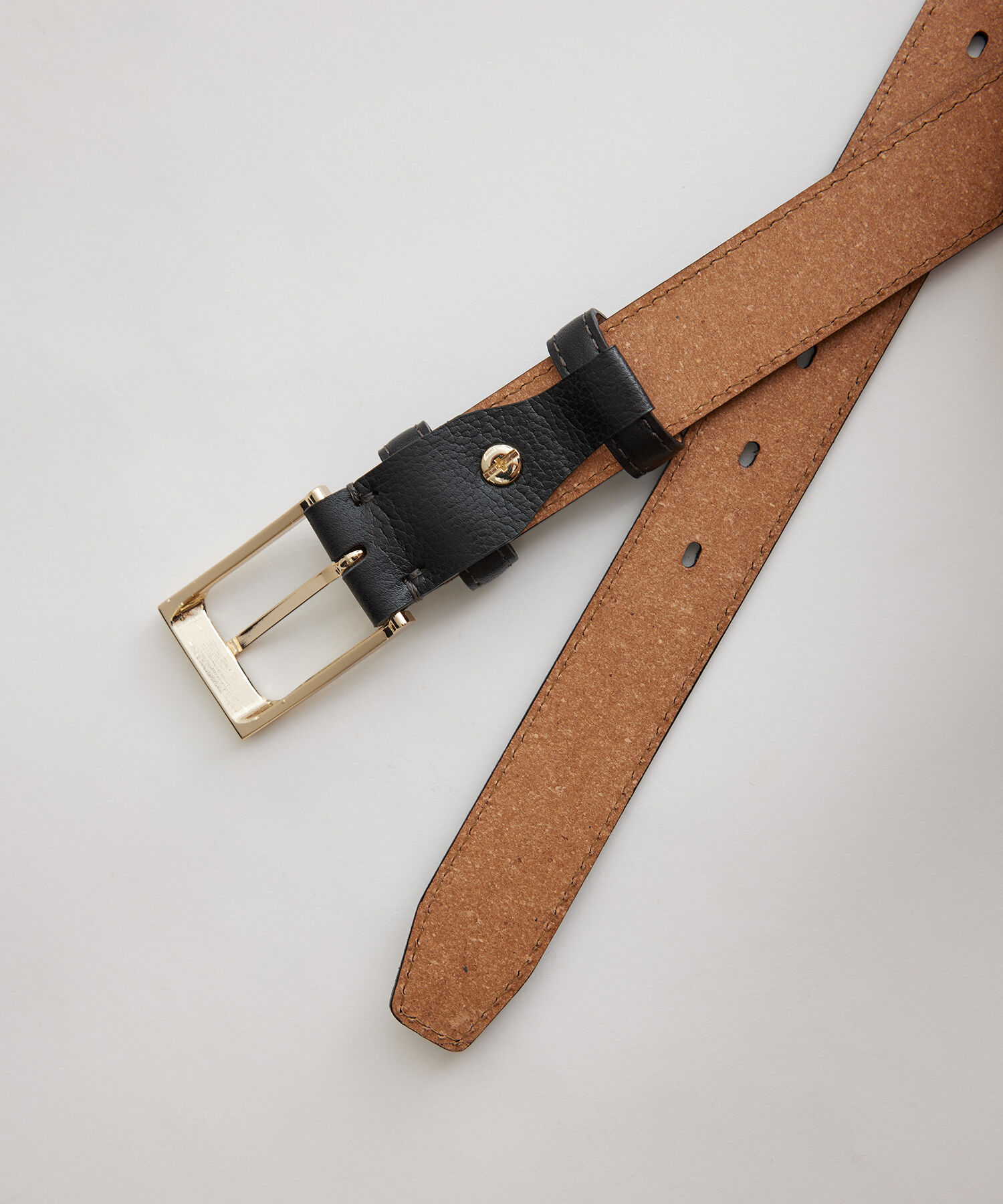 ADAM ET ROPE'「Slim size refined leather belt/Sustainable」|ベルト|