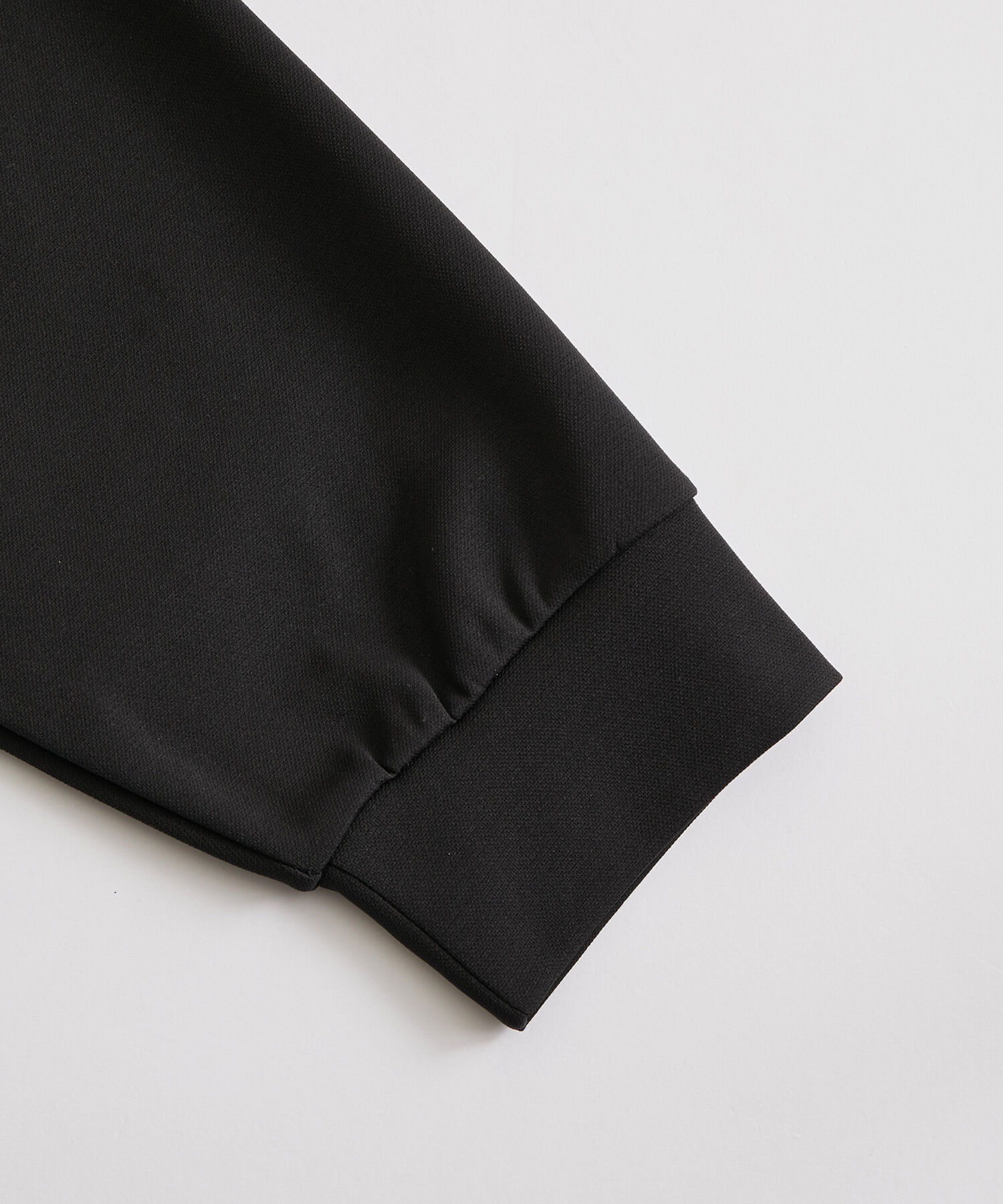 ADAM ET ROPE'「ポンチ ドロップショルダー キックバック ロングスリーブTee / 高機能ストレッチ」|Tシャツ・カットソー|