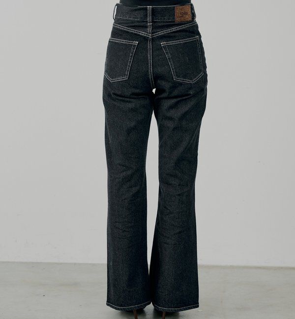  「パッチ付きフレアデニム」|デニム|