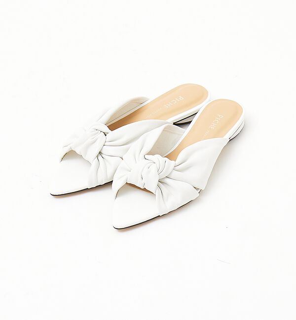 AU BANNISTER「ポインテッドツイストフラットミュール」|サンダル|ホワイト