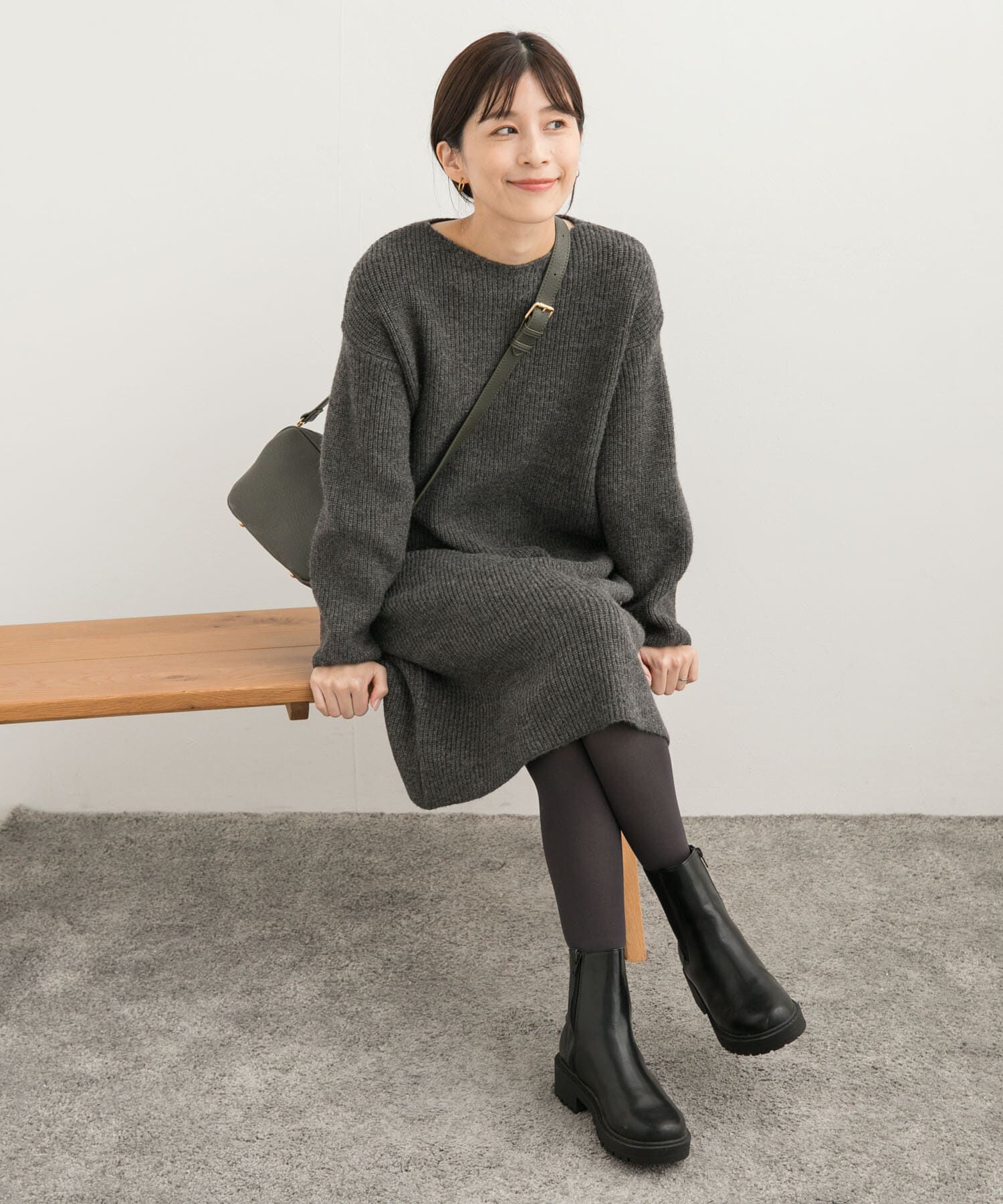 URBAN RESEARCH DOORS「畦ミディ丈ニットワンピース」|ワンピース|