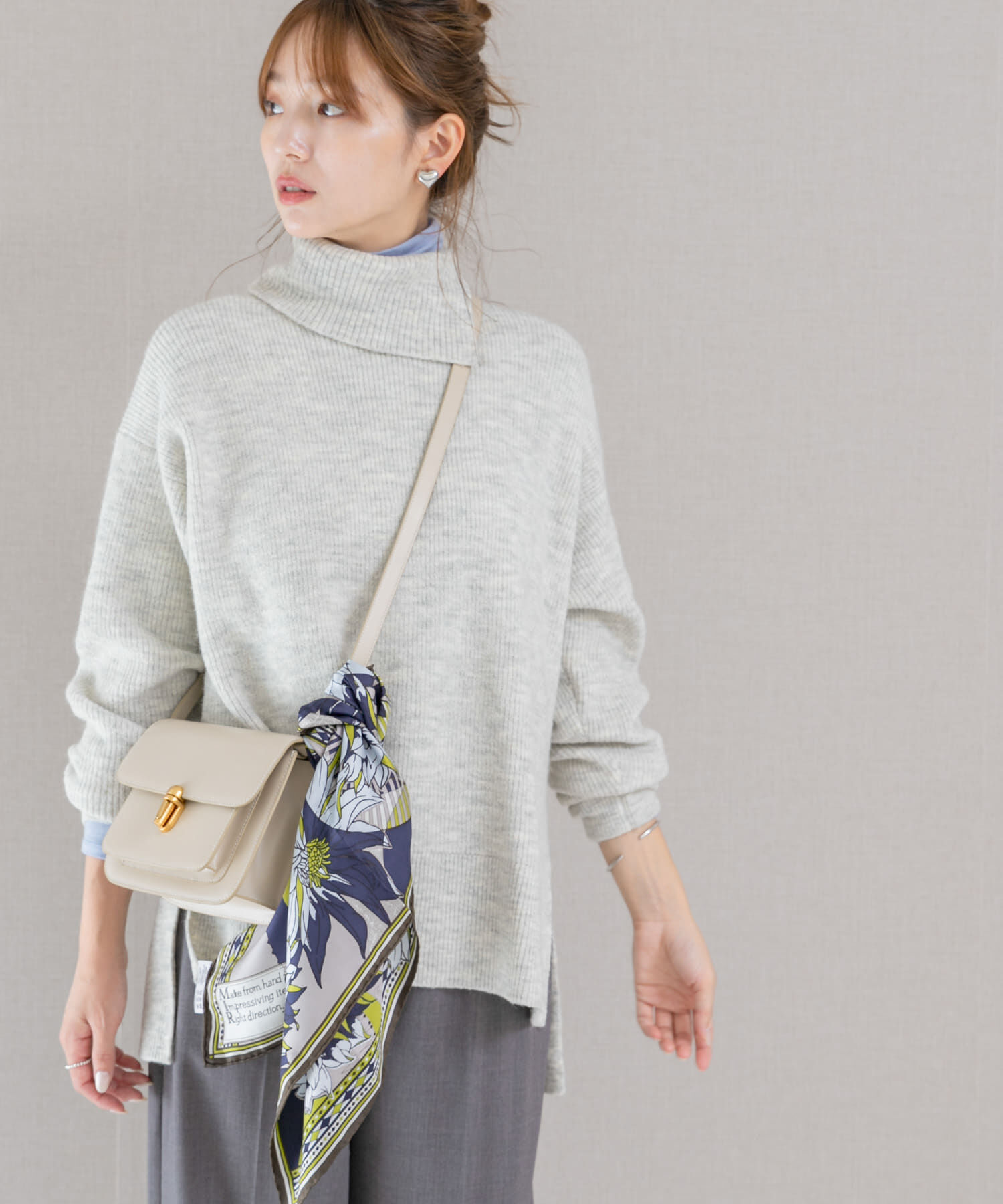 URBAN RESEARCH ROSSO「スリットタートルネックニット」|ニット・セーター|