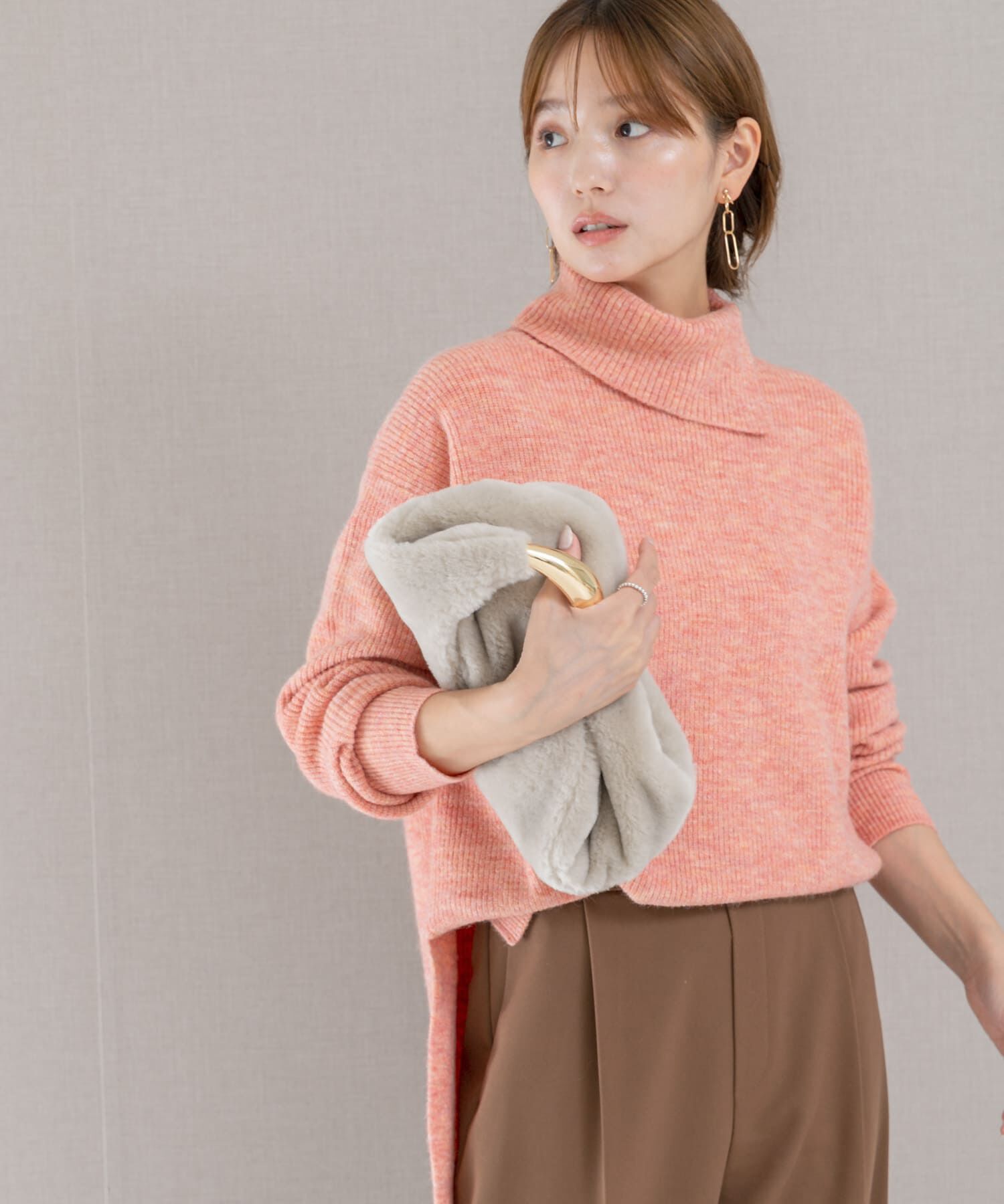 URBAN RESEARCH ROSSO「スリットタートルネックニット」|ニット・セーター|