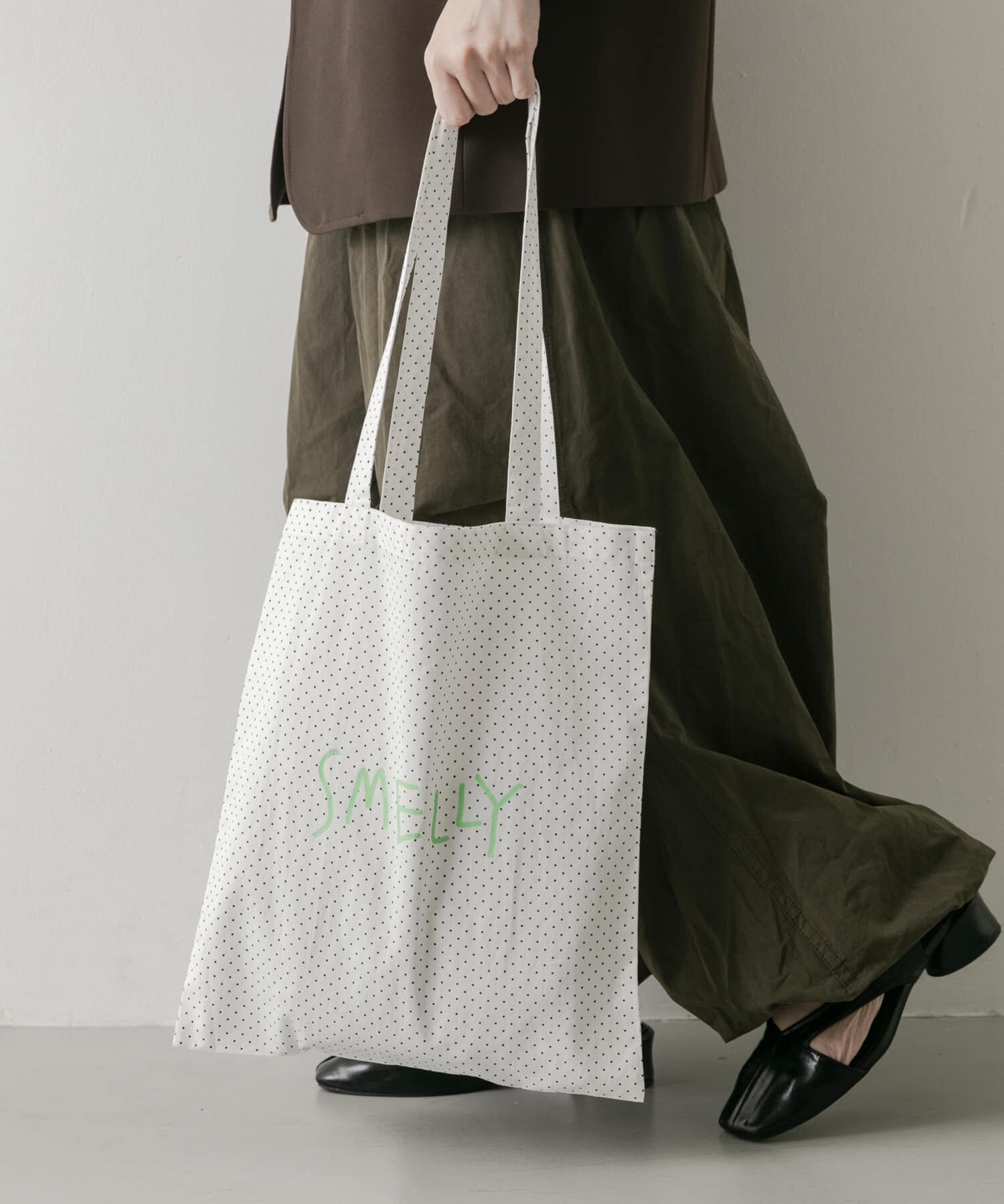 SMELLY「プリントトートバッグM」|トートバッグ|ホワイト系その他