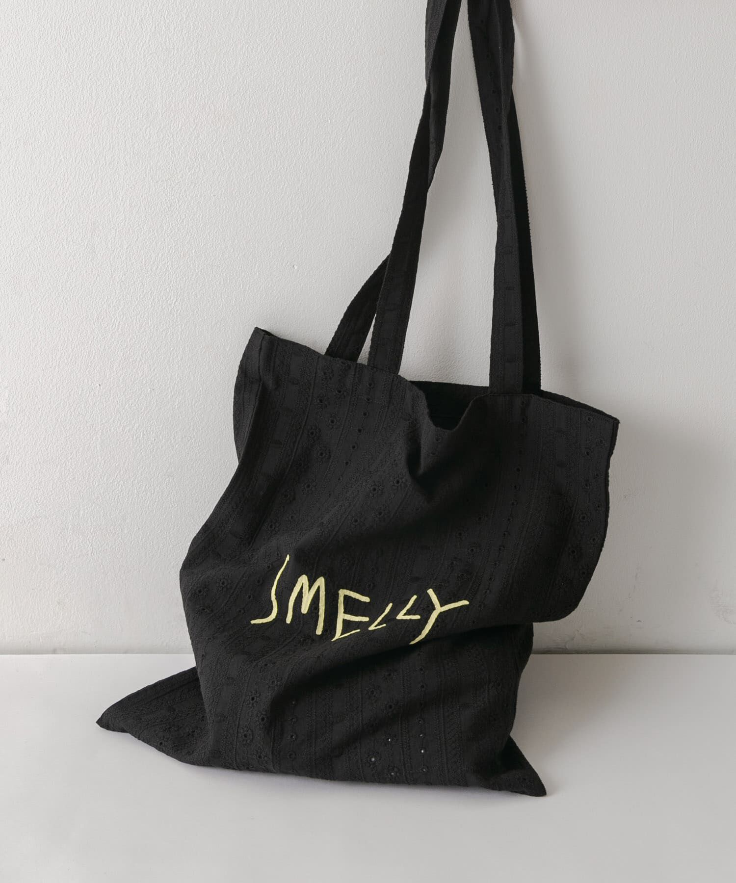SMELLY「プリントトートバッグM」|トートバッグ|ブラック