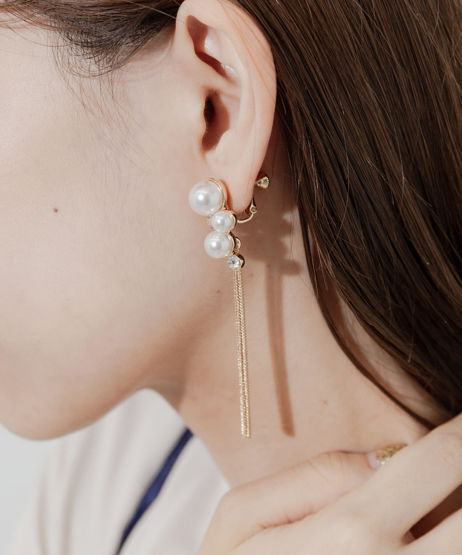SMELLY「パールビジューロングチェーンイヤリング」|イヤリング|