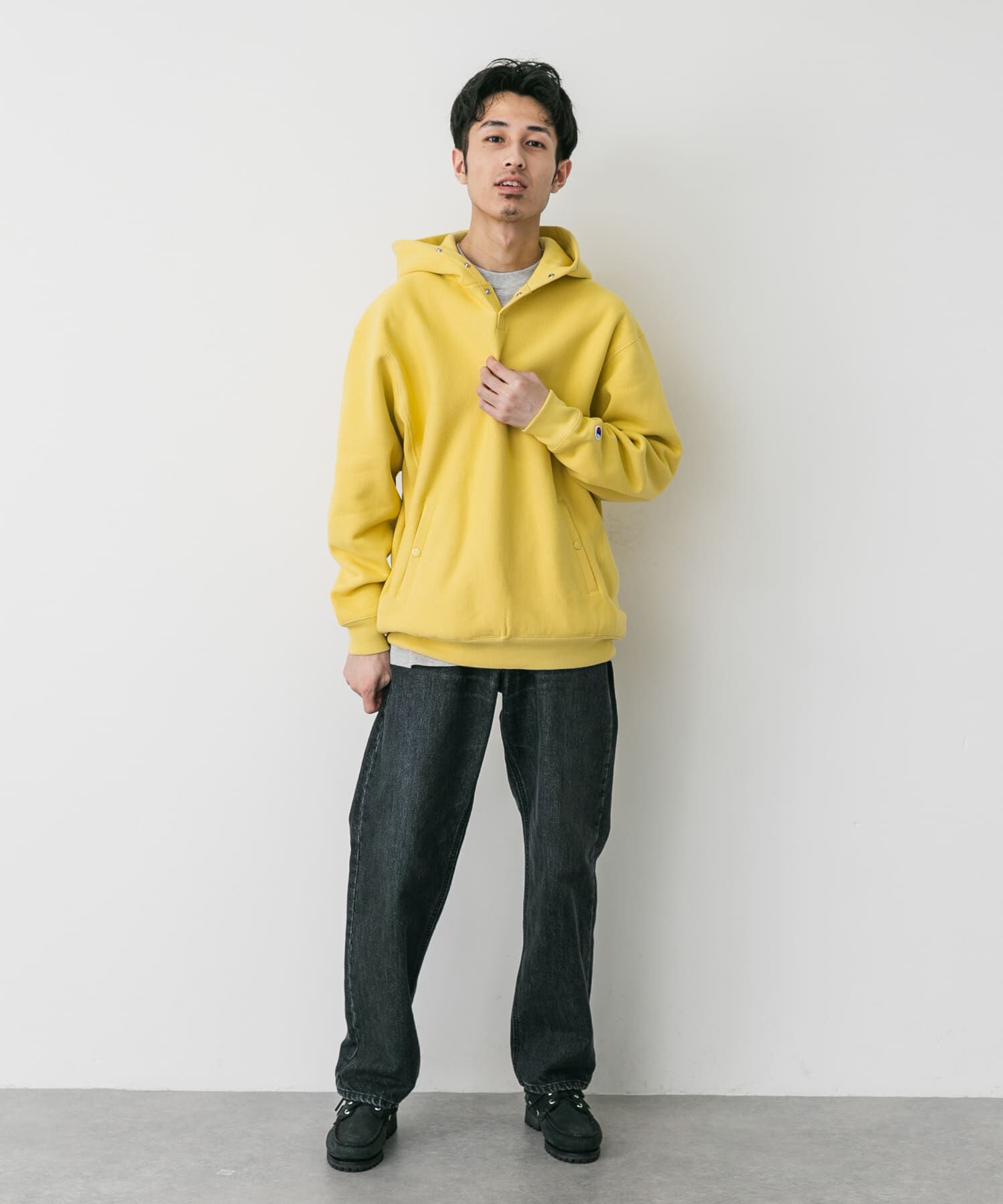 URBAN RESEARCH DOORS「『別注』Champion&times;DOORS　RW HALF SNAP PARKA」|パーカー|