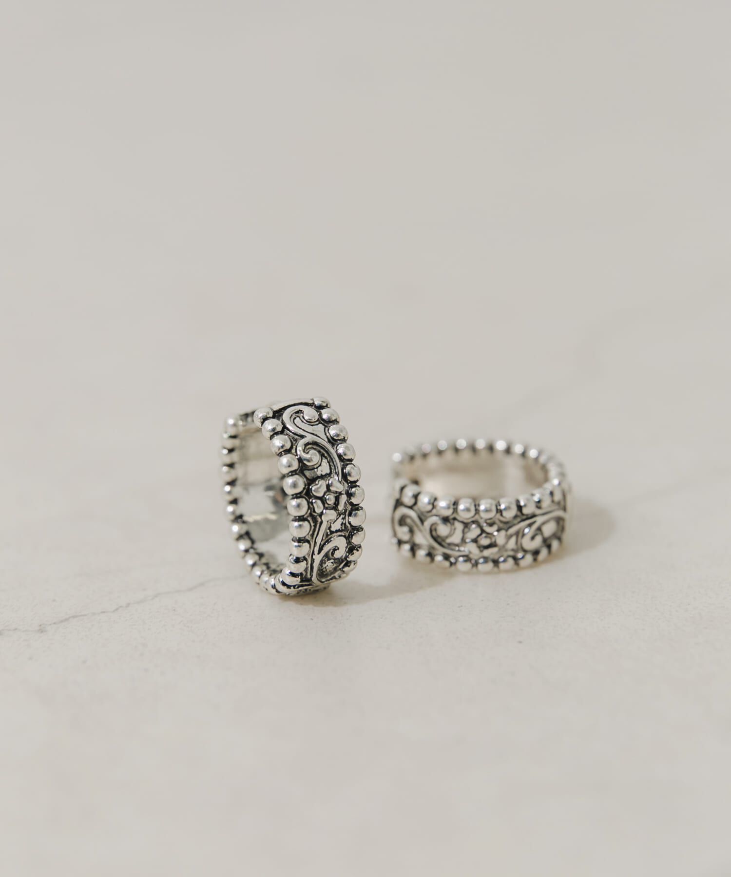 SMELLY「ヴィンテージチックワンタッチフープピアス」|ピアス|