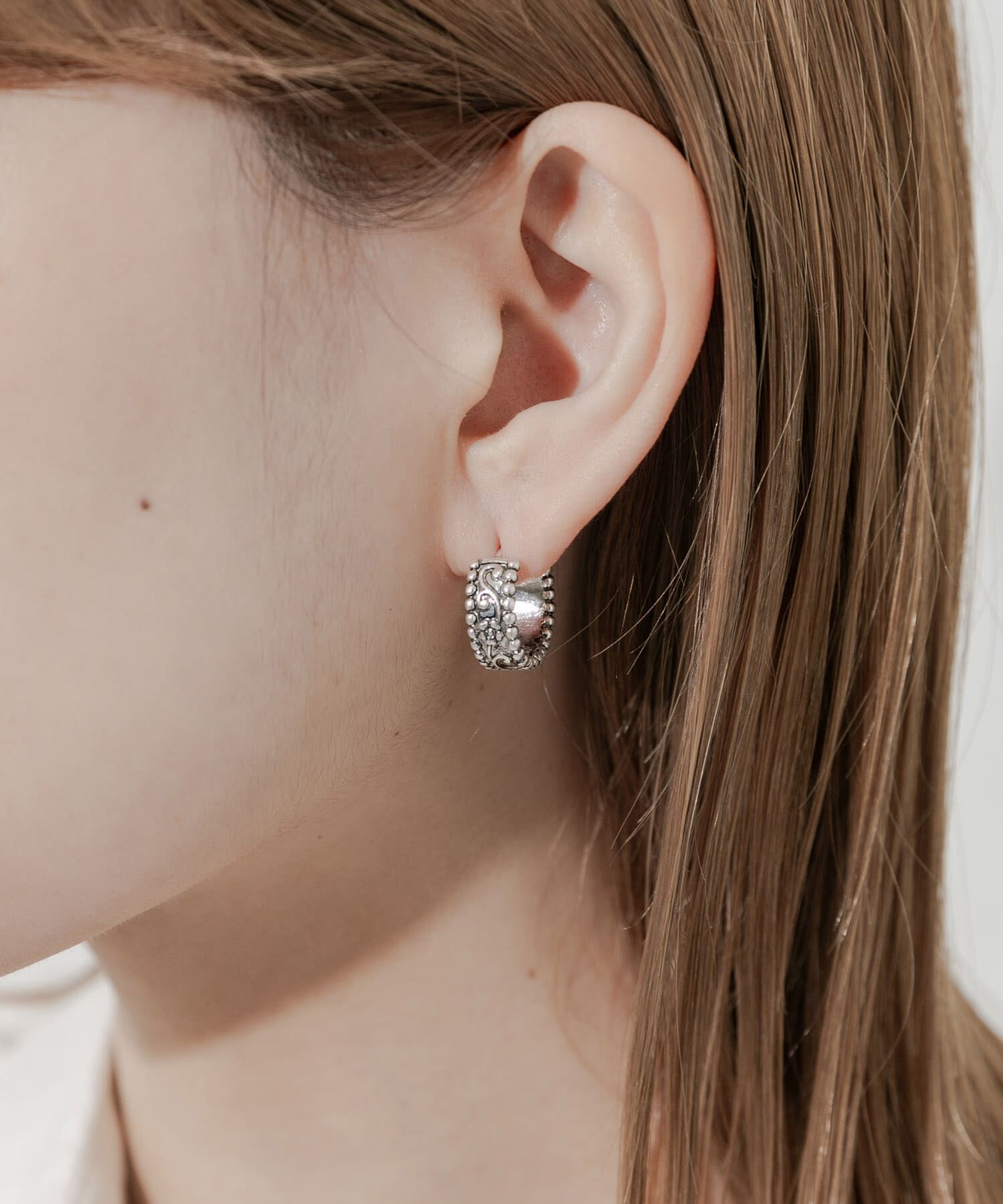 SMELLY「ヴィンテージチックワンタッチフープピアス」|ピアス|