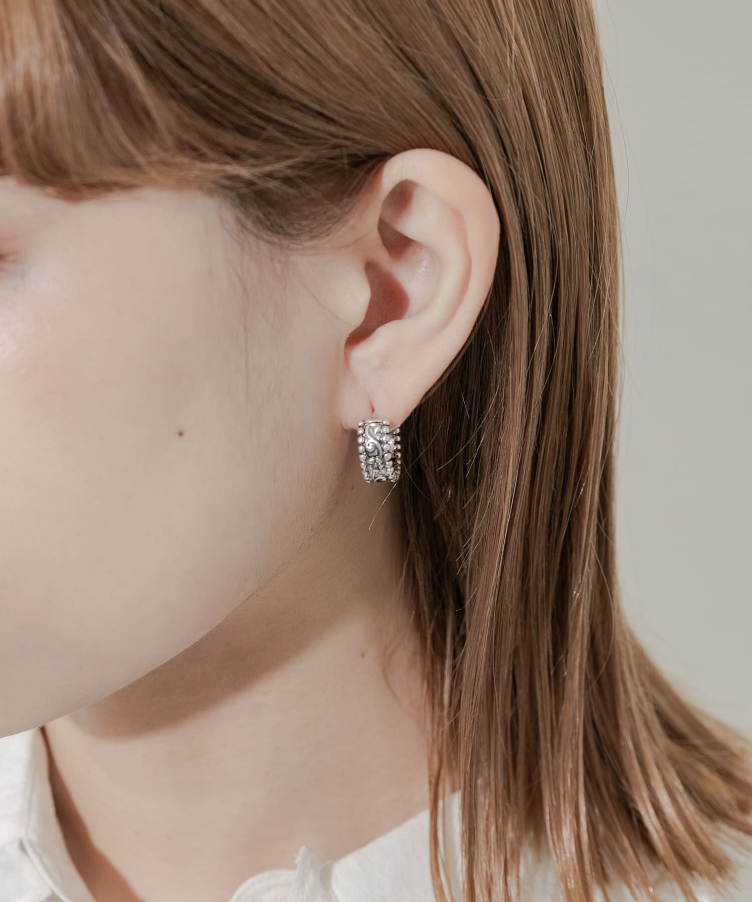 SMELLY「ヴィンテージチックワンタッチフープピアス」|ピアス|