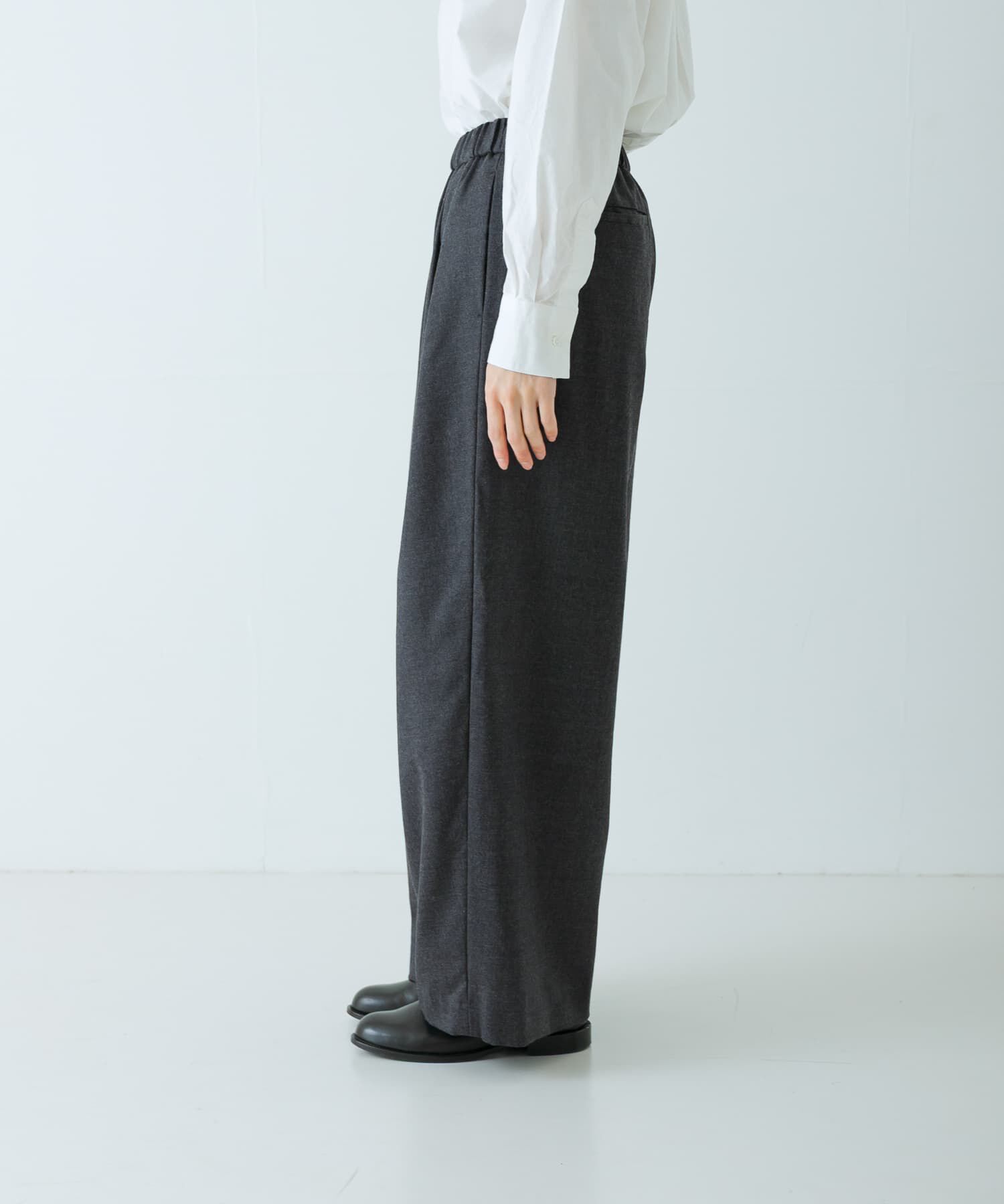 かぐれ「ウールフラノタックワイドパンツ」|その他|