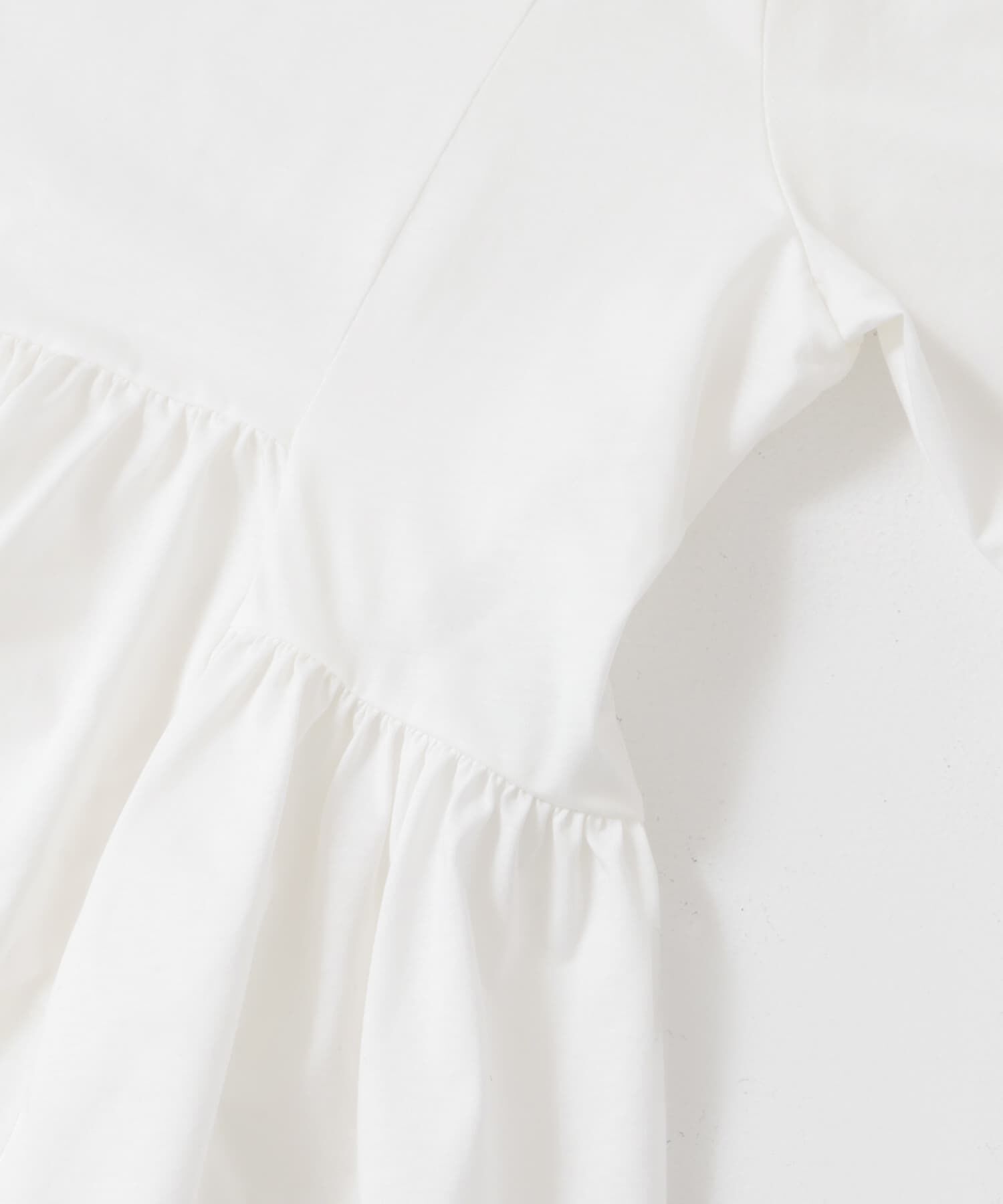 SENSE OF PLACE by URBAN RESEARCH「クルーネックペプラムフリルトップ」|Tシャツ・カットソー|