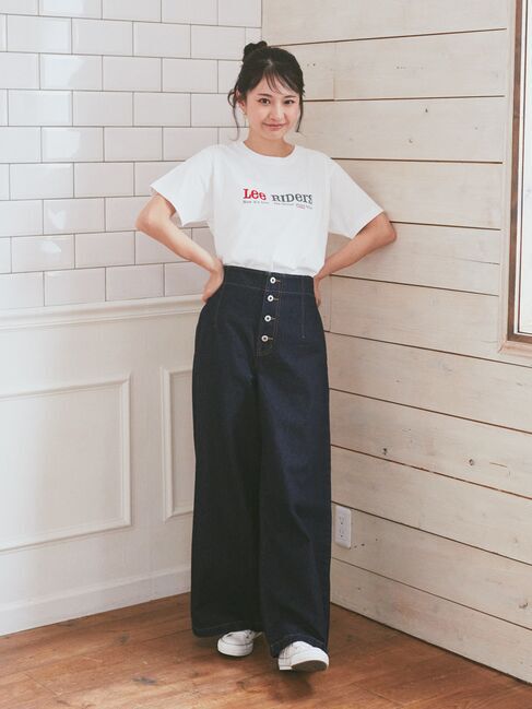 earth music&ecology「Lee&times;e.m.a.e　LOGO　H/S　TEE」|Tシャツ・カットソー|