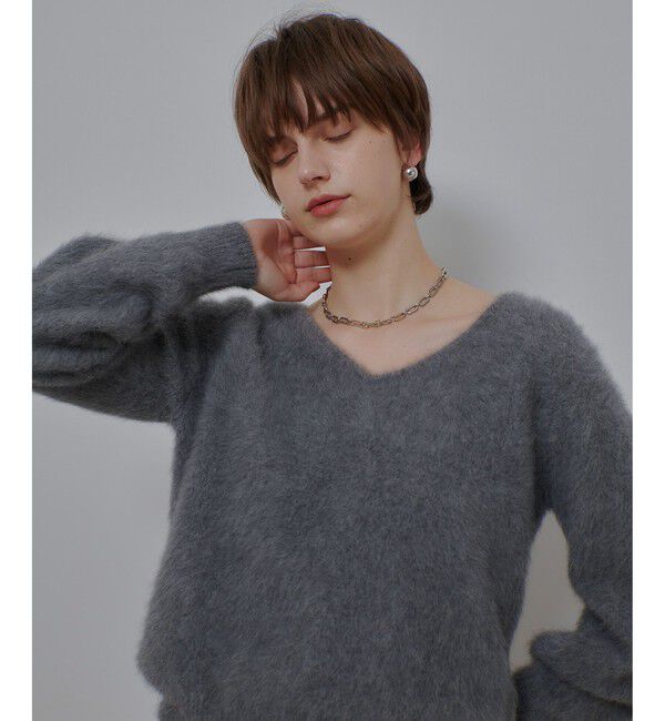 allureville「カシミヤブレンドファー加工Ｖプルオーバー」|ニット・セーター|グレー
