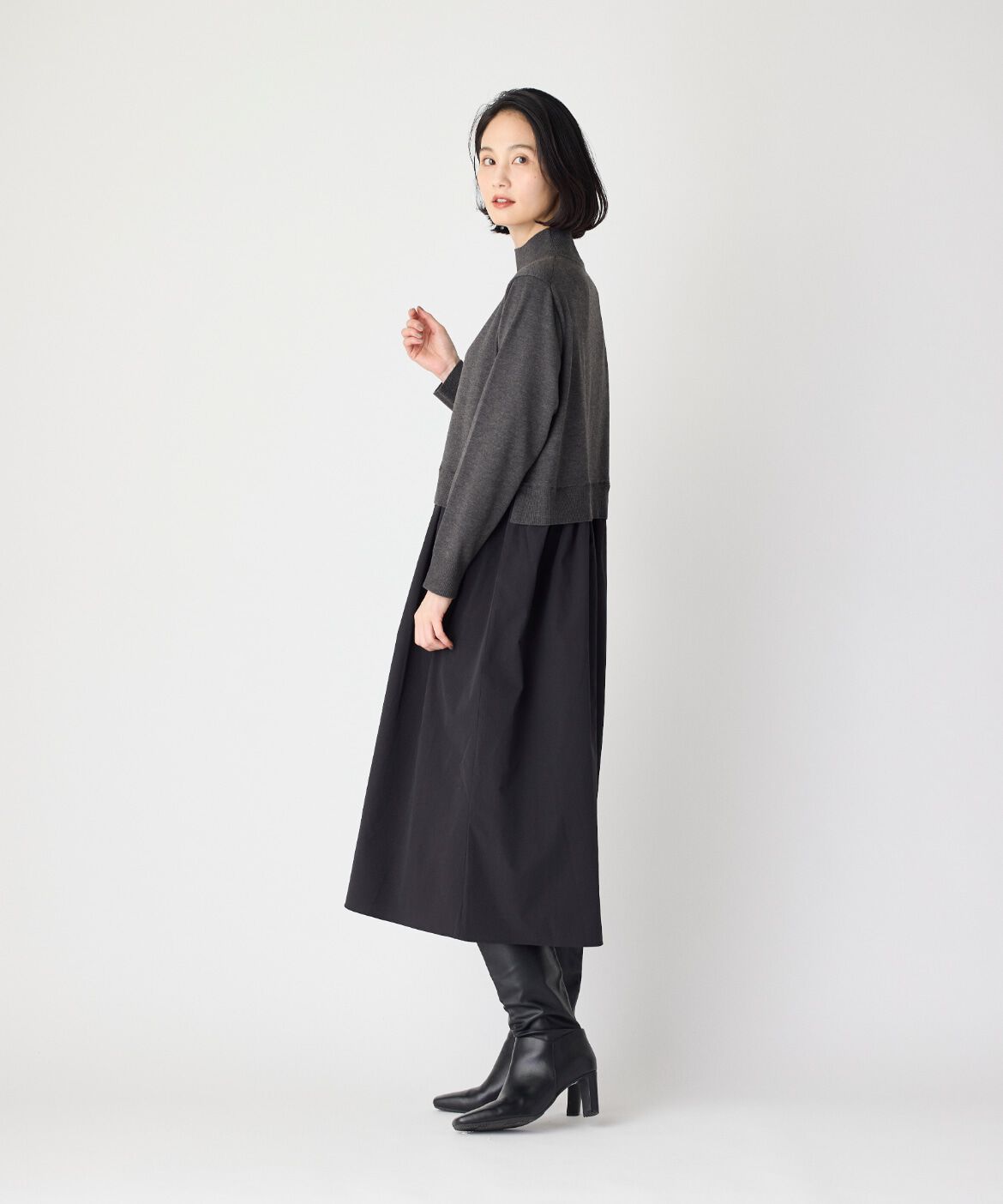 7-IDconcept.「《大きいサイズ》ドッキングハイネックニットワンピース」|ワンピース|