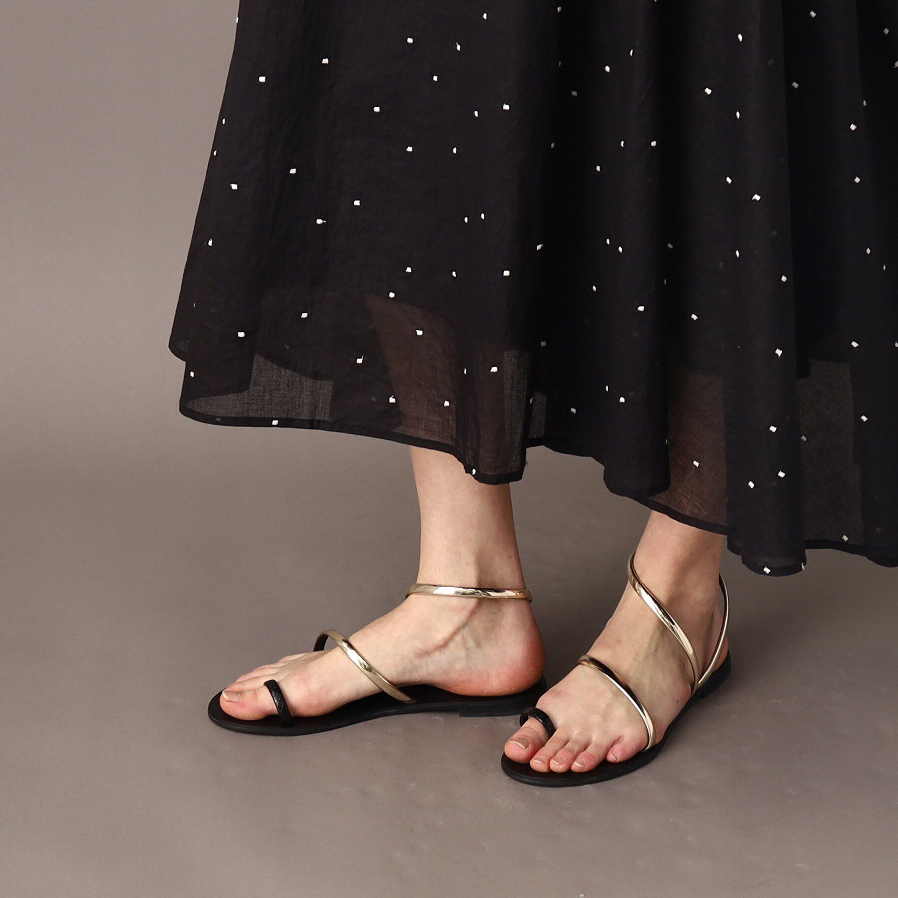 DRESSTERIOR「【大人フェミニン/前後2WAY/洗える】ドット刺繍ボリュームワンピース」|ワンピース|