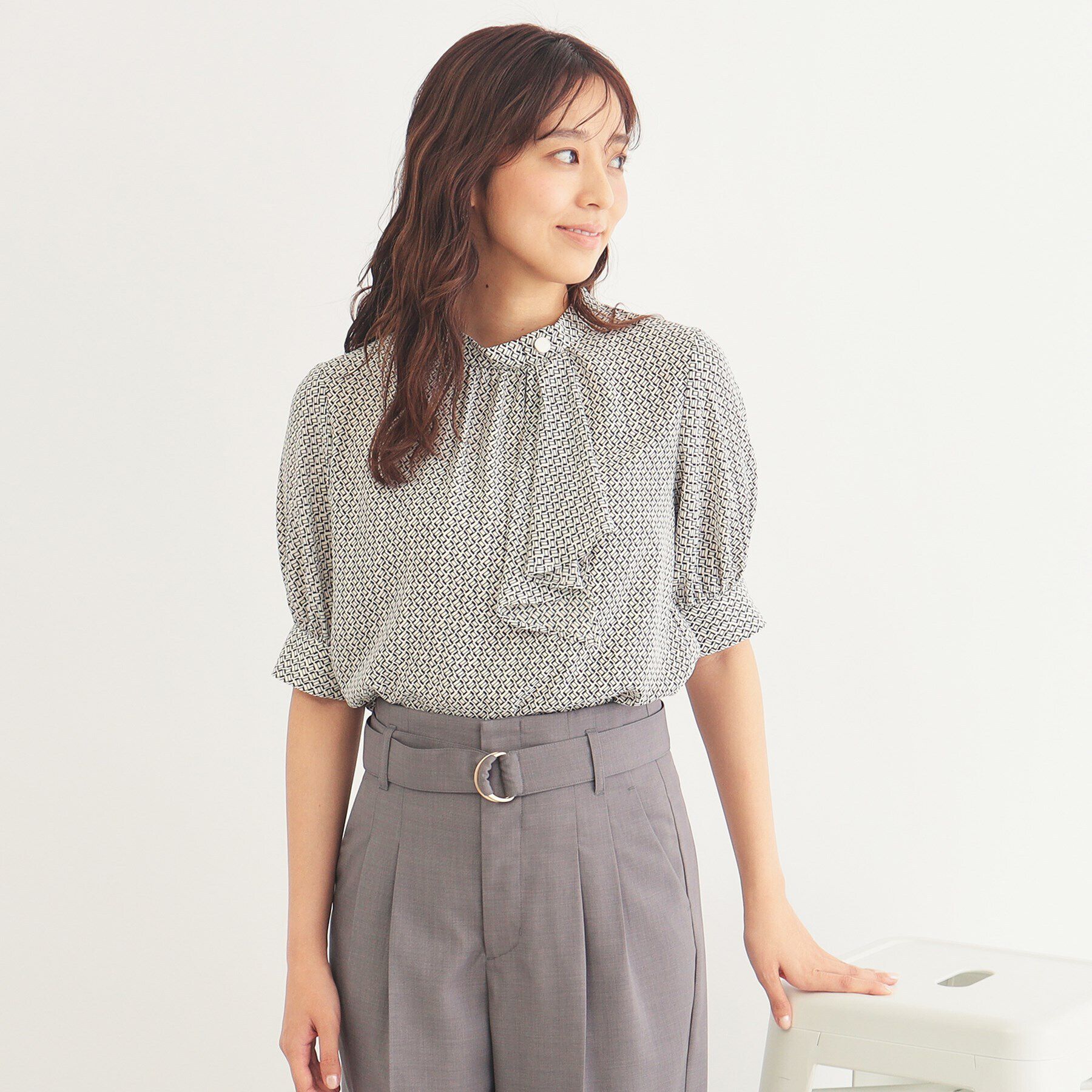 index「アシメボウタイブラウス【洗濯機洗い可/イージーアイロン】」|シャツ・ブラウス|