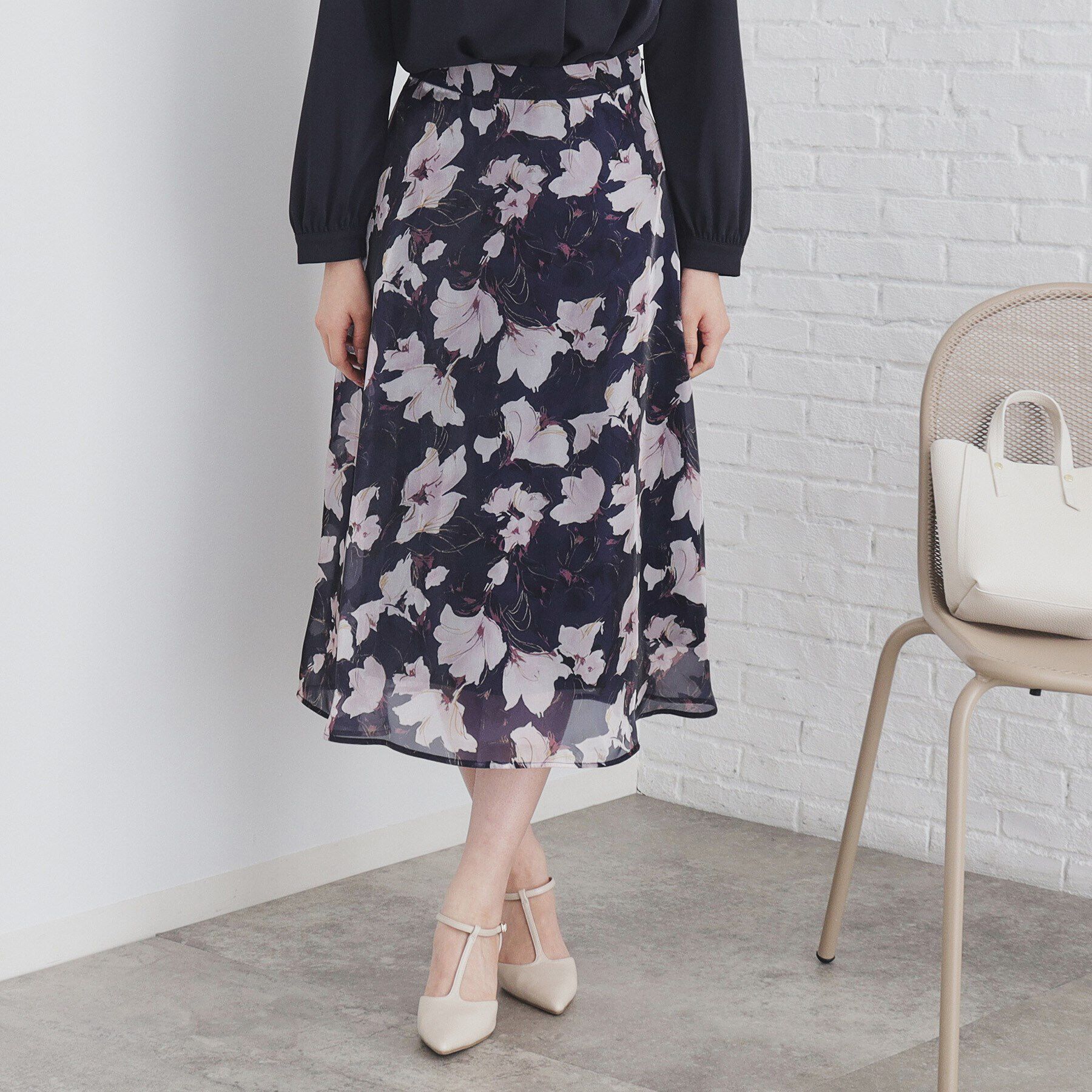 index「オーガンジーフラワーフレアスカート【洗濯機洗い可/イージーアイロン】」|スカート|