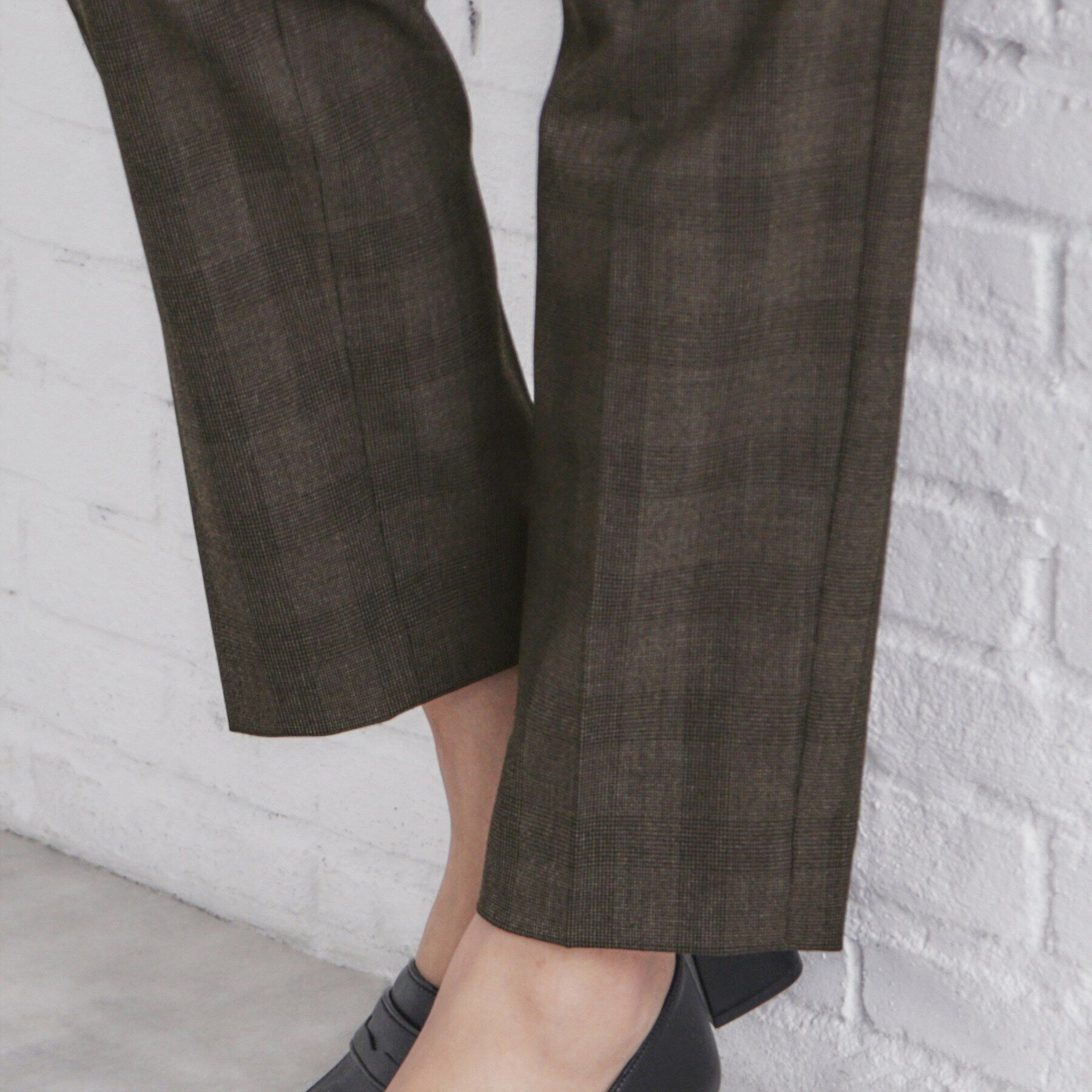 index「サイドベルト付きストレッチテーパードパンツ【洗濯機洗い可/イージーアイロン/防シワ】」|その他|