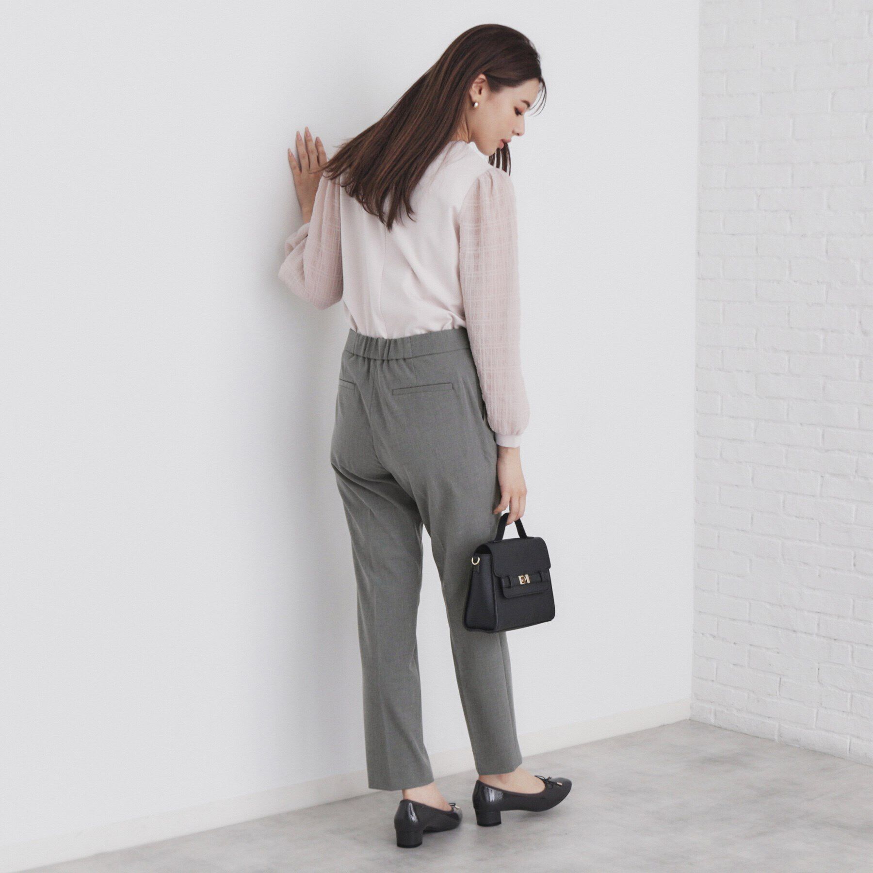 index「サイドベルト付きストレッチテーパードパンツ【洗濯機洗い可/イージーアイロン/防シワ】」|その他|