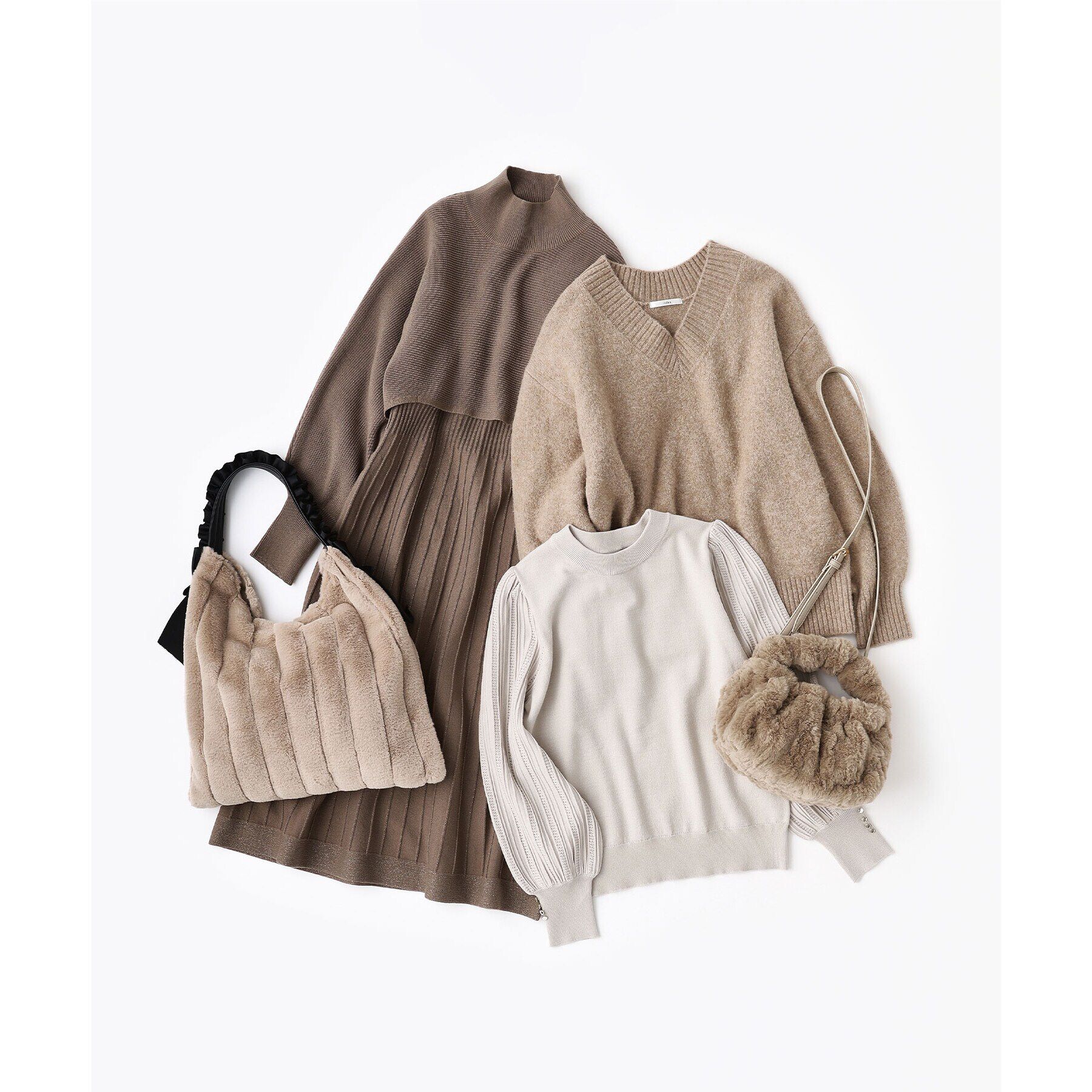 index「【A4収納可能】フリルフェイクファーバッグ」|ショルダー・メッセンジャー|