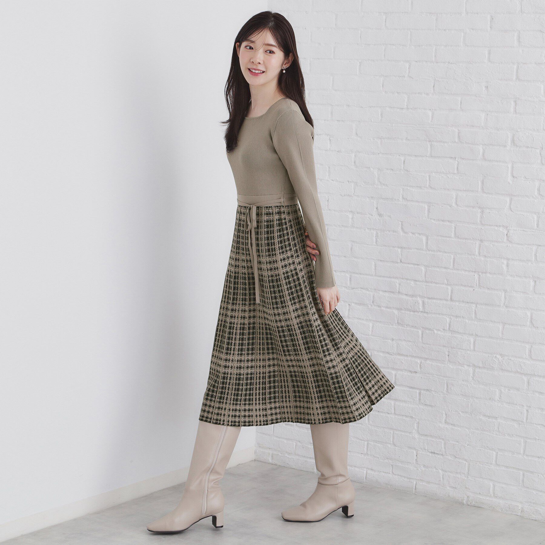 index「チェックプリーツ風ニットワンピース【洗濯機洗い可/抗ピル】」|ワンピース|