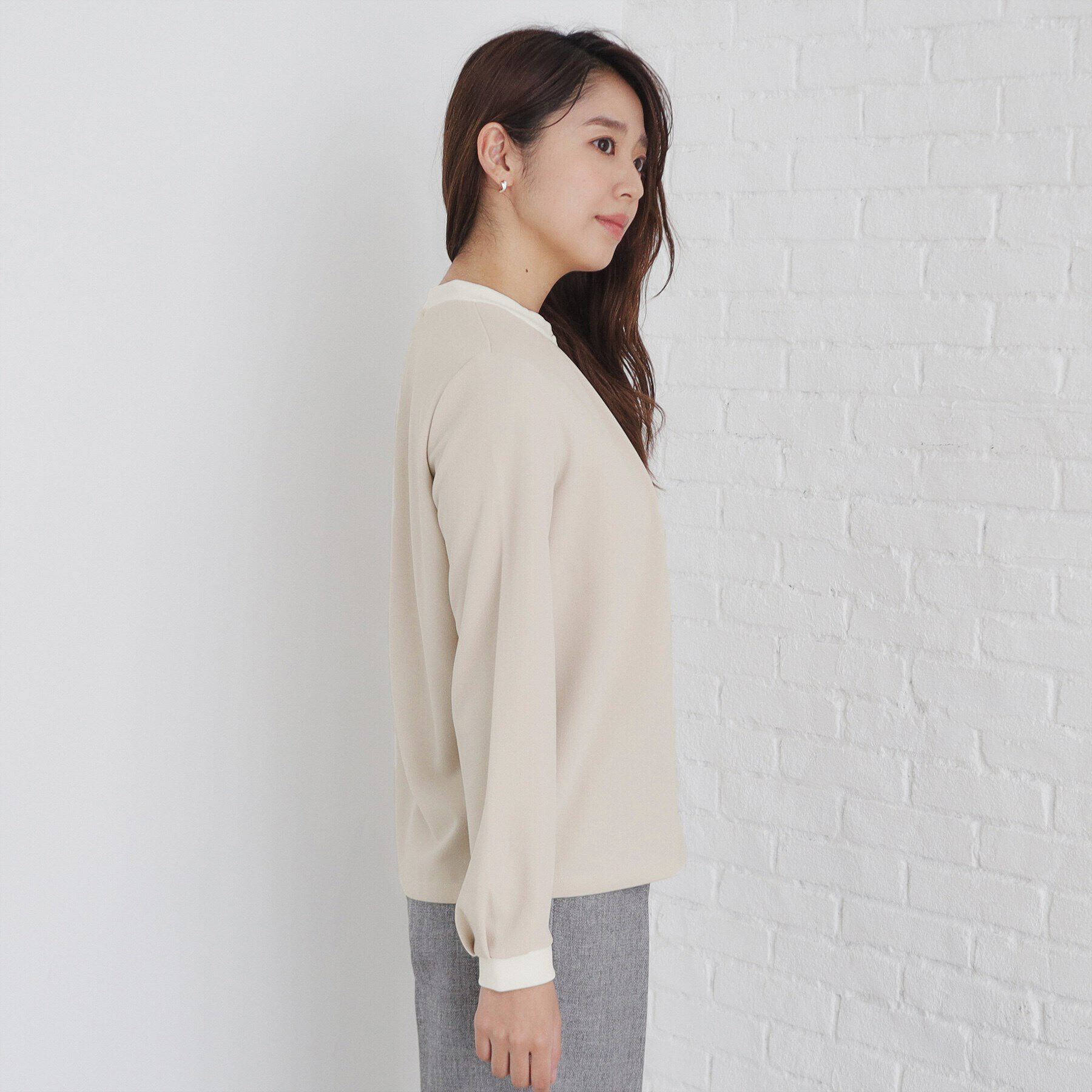 index「バイカラーデザイントップス【洗濯機洗い可】」|Tシャツ・カットソー|