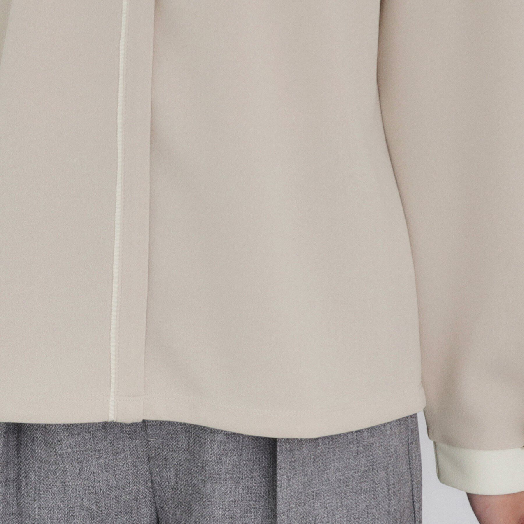 index「バイカラーデザイントップス【洗濯機洗い可】」|Tシャツ・カットソー|