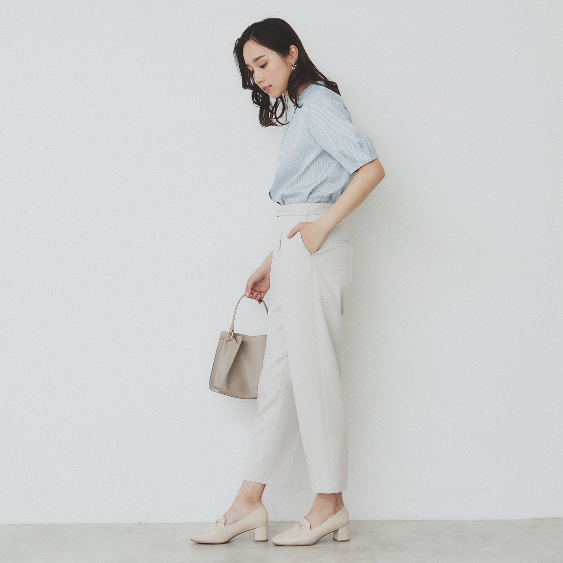 index「バンドカラータックブラウス【洗濯機洗い可/イージーアイロン/防シワ】」|シャツ・ブラウス|