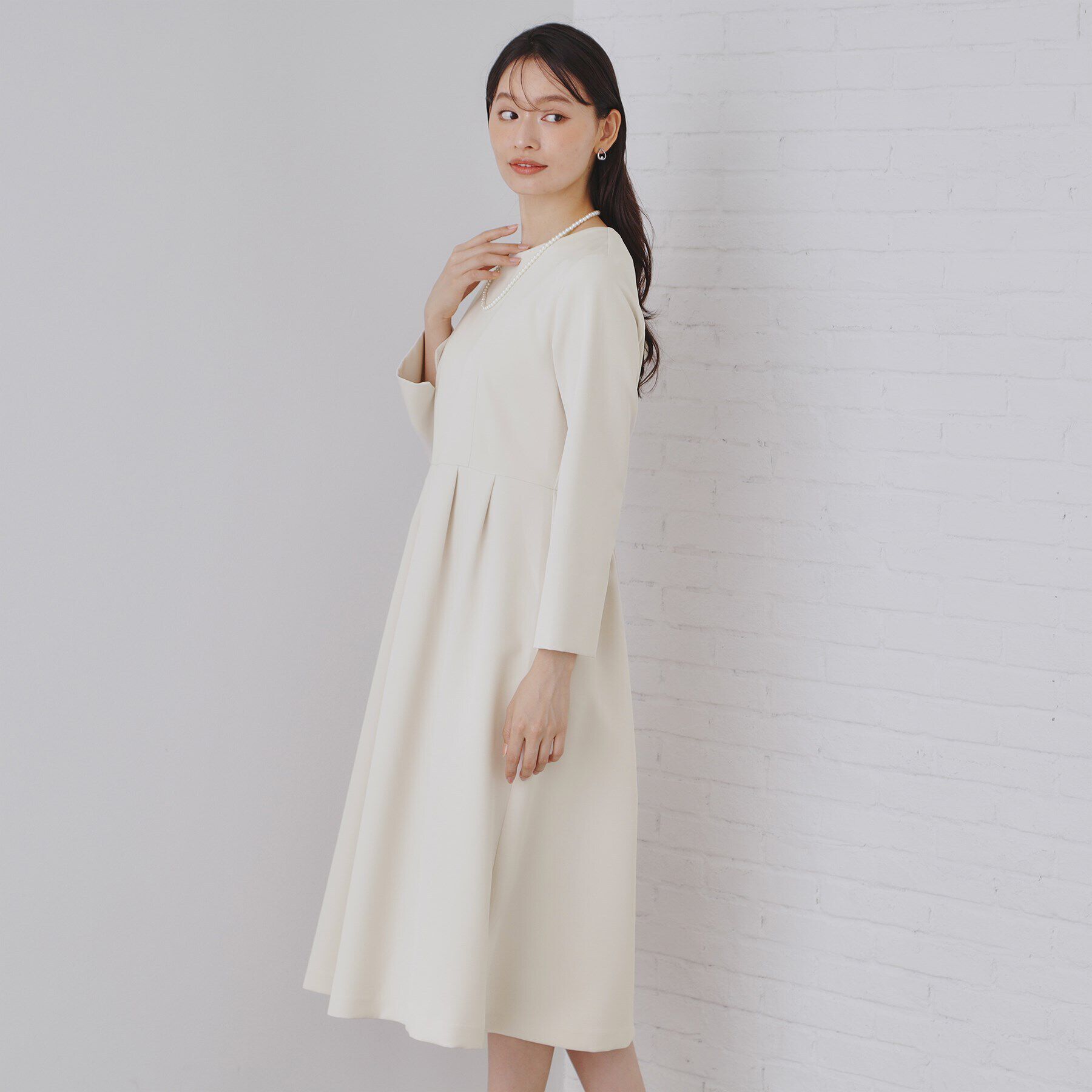 OPAQUE.CLIP「《通勤・セレモニー/セットアップ対応》タックフレアワンピース/ダブルクロス【洗濯機洗い可】」|ワンピース|
