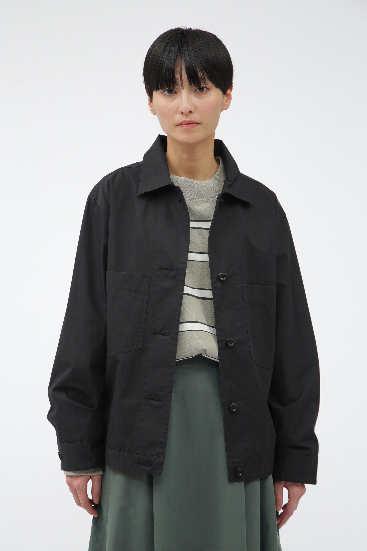 MHL.「DRY COTTON POPLIN」|ブルゾン・スタジャン|BLACK