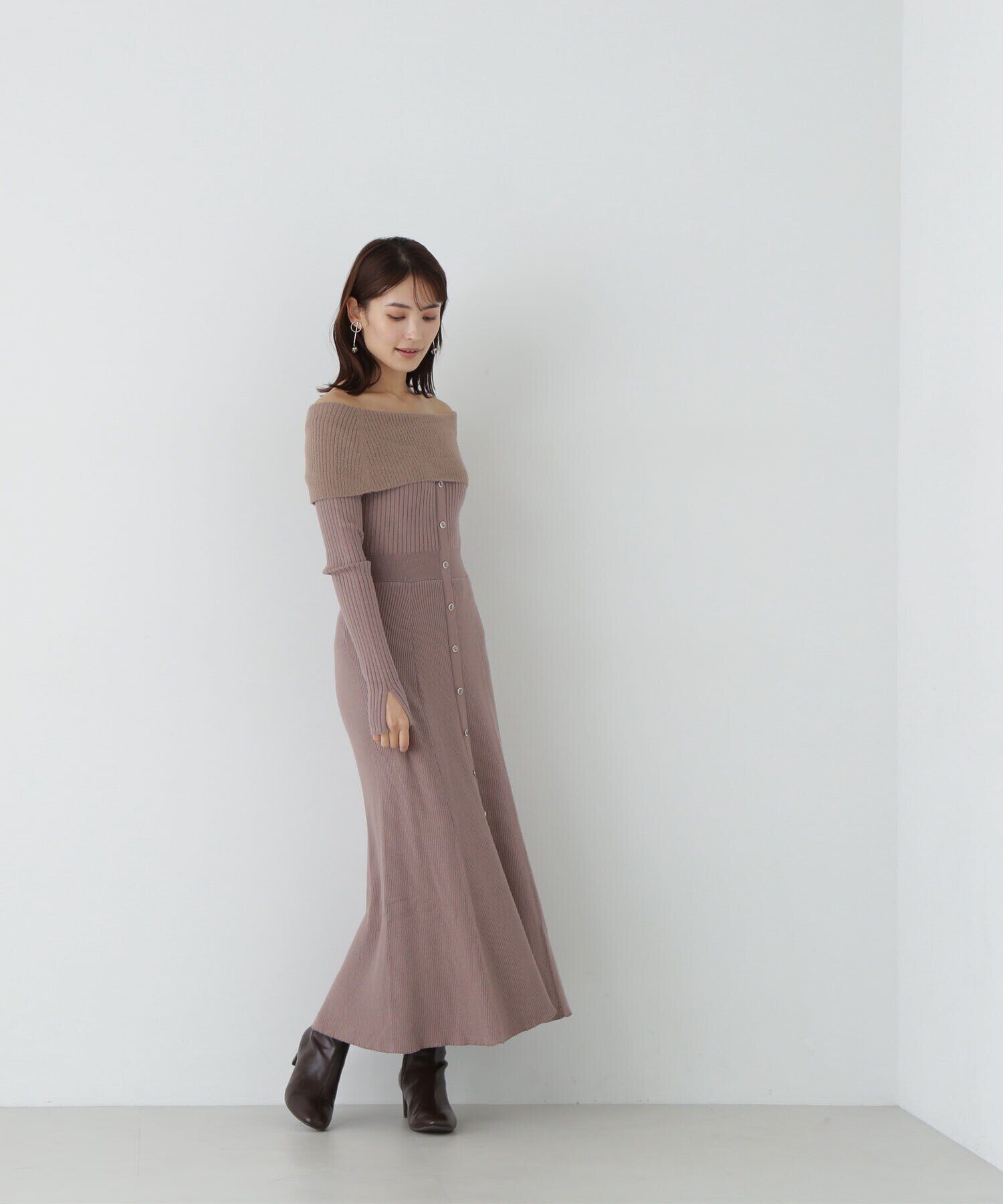  「オフショルニットワンピース」|ワンピース|