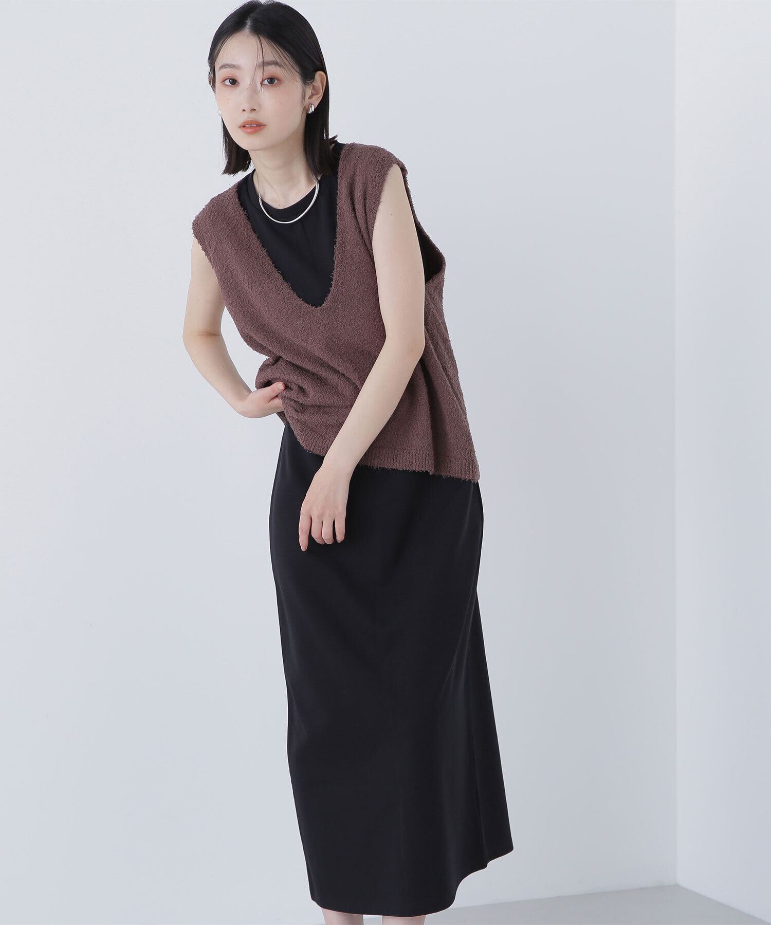  「Vネックニットベスト＆ナローワンピース」|ワンピース|