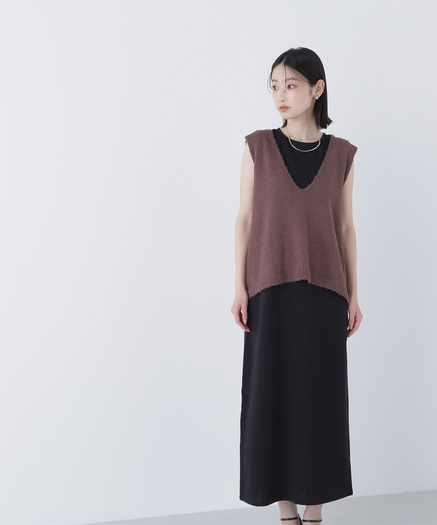  「Vネックニットベスト＆ナローワンピース」|ワンピース|