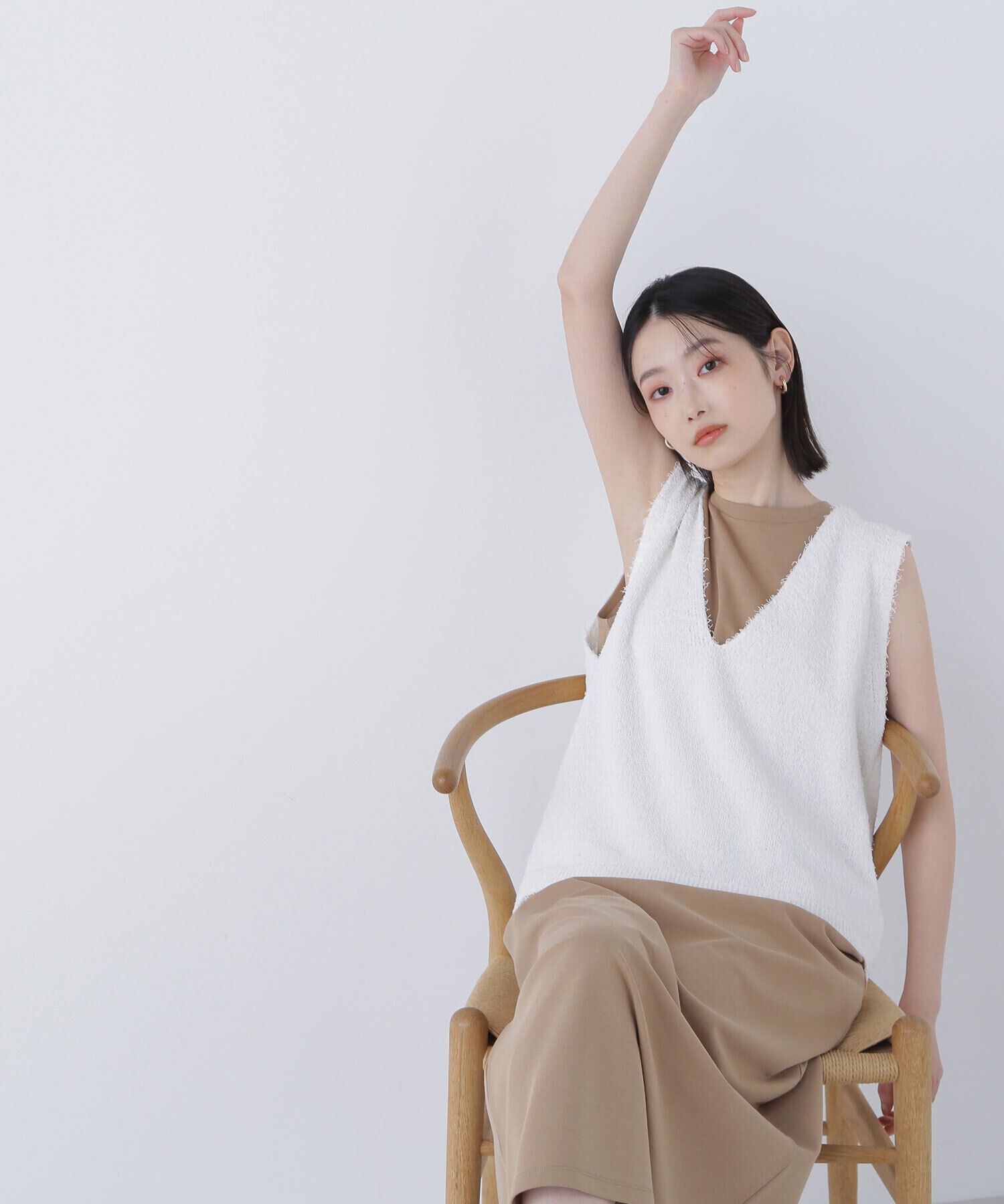  「Vネックニットベスト＆ナローワンピース」|ワンピース|ベージュ&times;オ  2