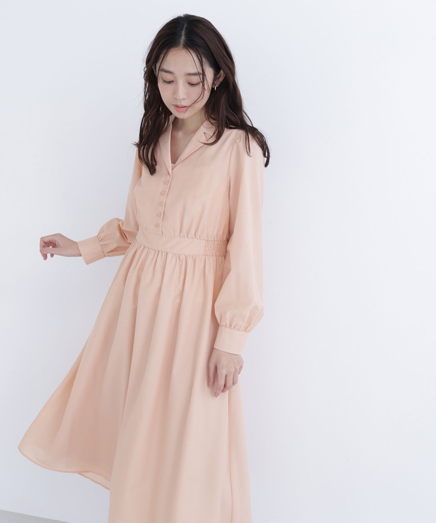  「フロントボタン開襟ワンピース」|ワンピース|アプリコット