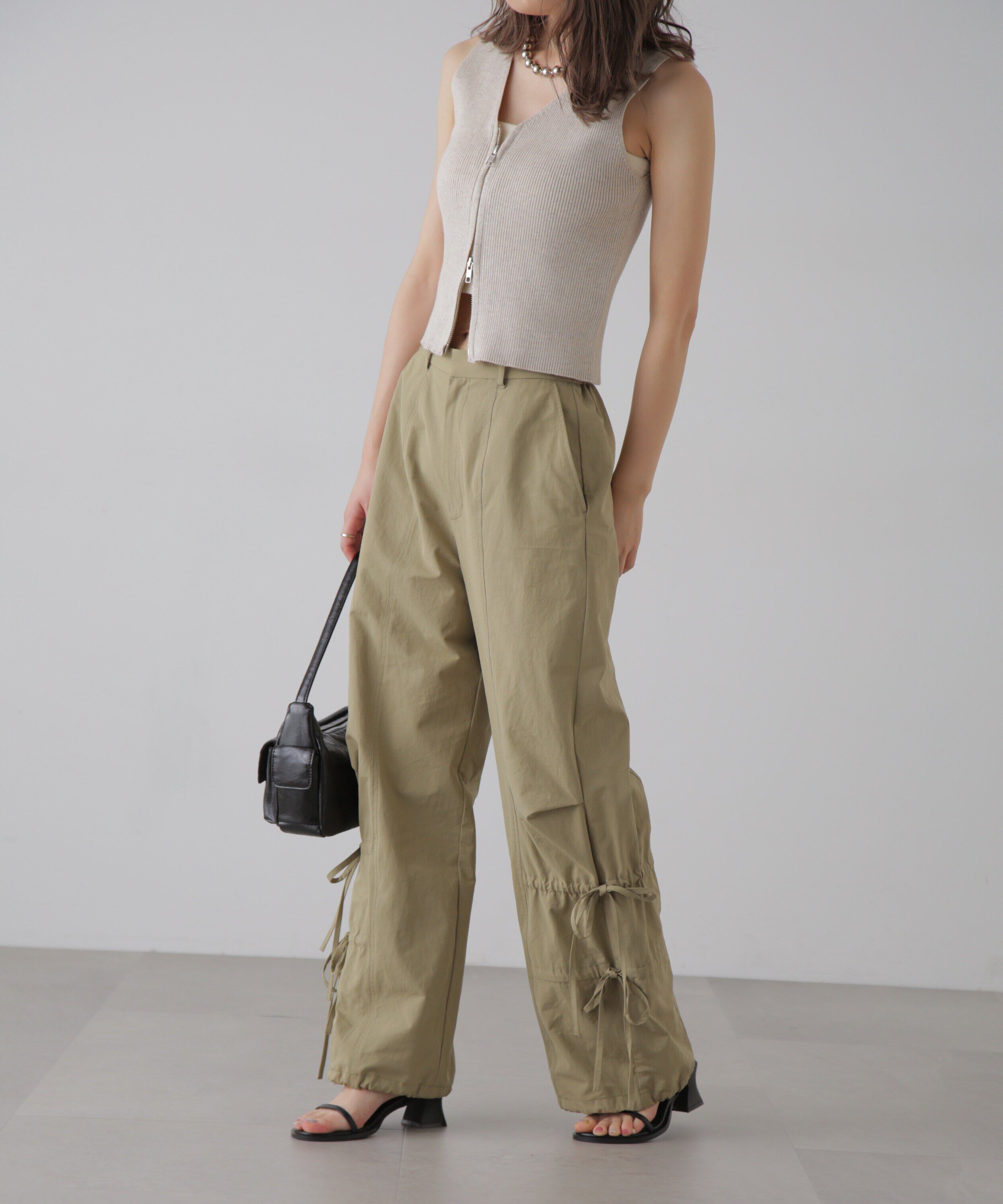  「フロントジップニットタンクトップ」|ニット・セーター|