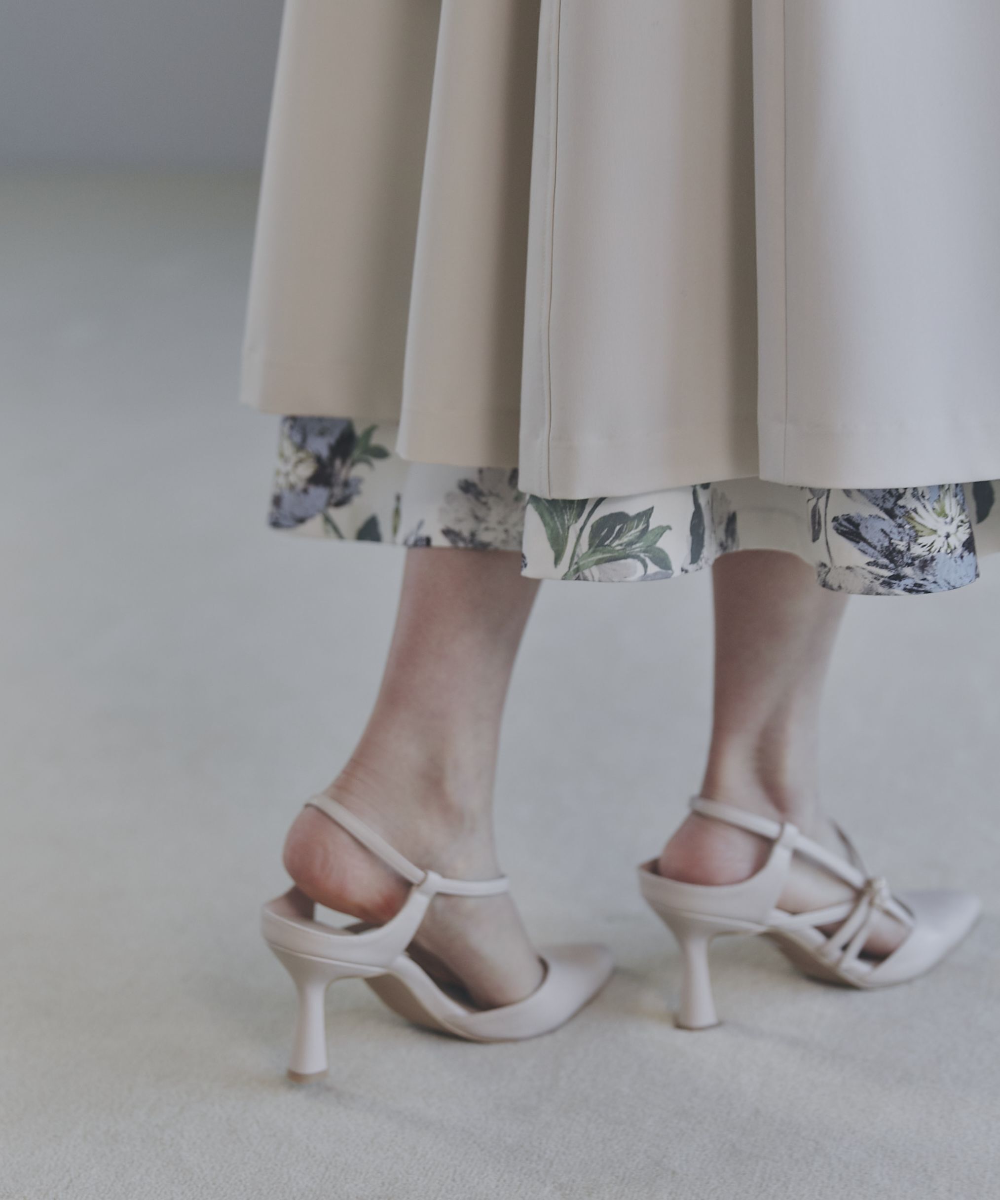 PROPORTION BODY DRESSING「ナロークロスストラッフパンプス」|その他|