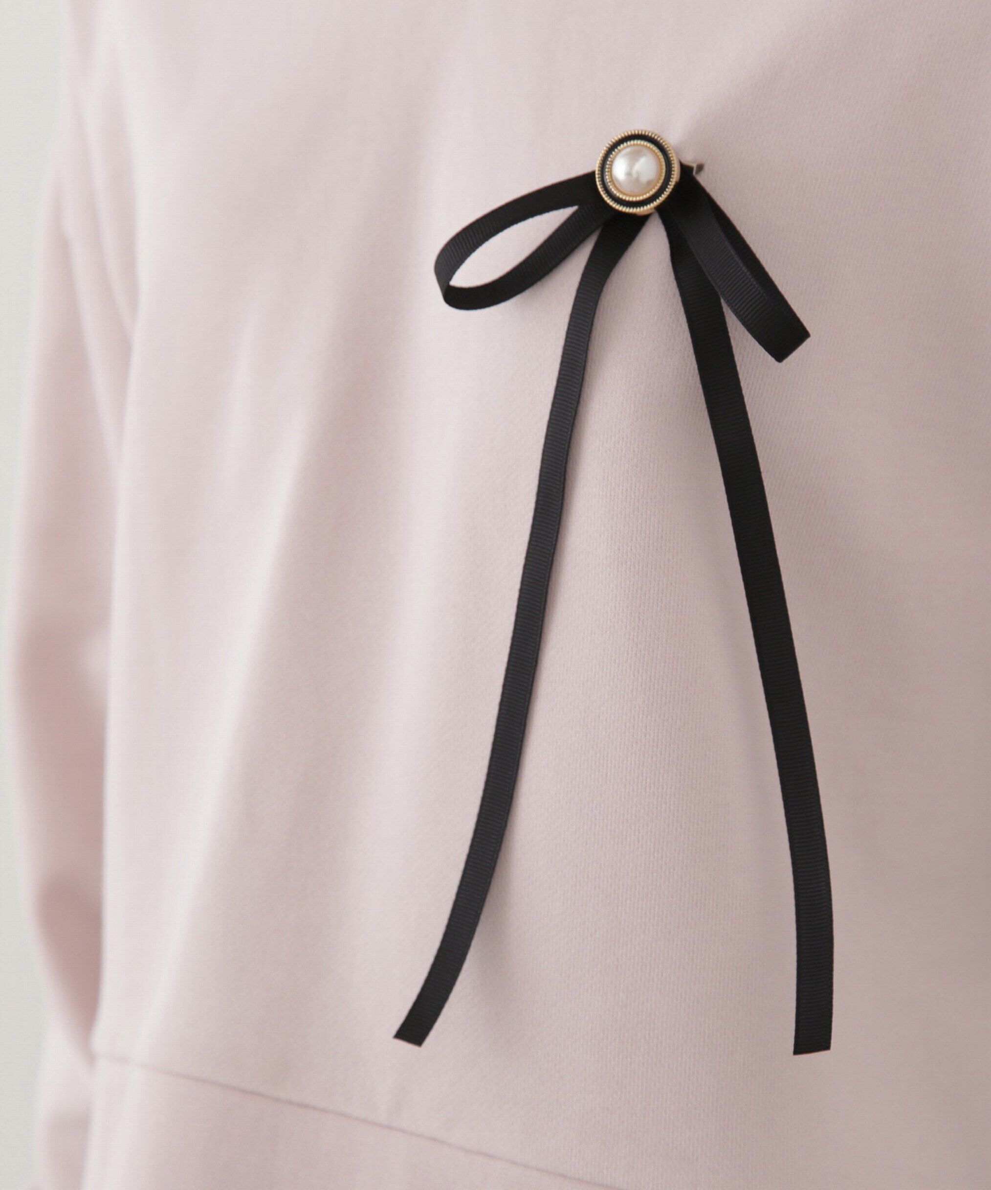 PROPORTION BODY DRESSING「リボンブローチ付きフーディー」|Tシャツ・カットソー|