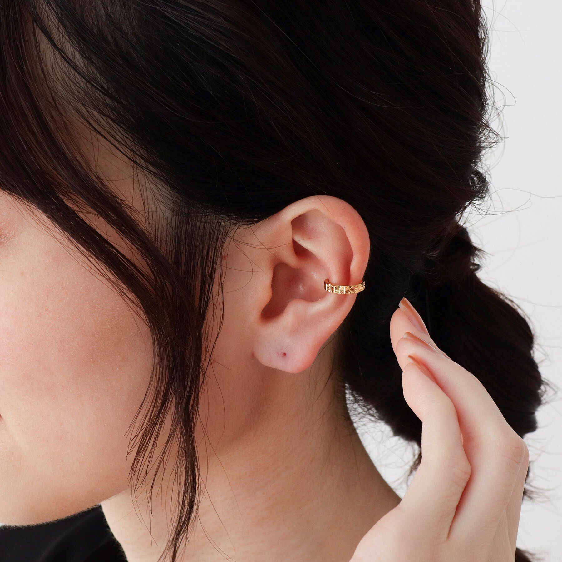 COCOSHNIK「シルバー 極光イヤーカフ」|イヤリング|