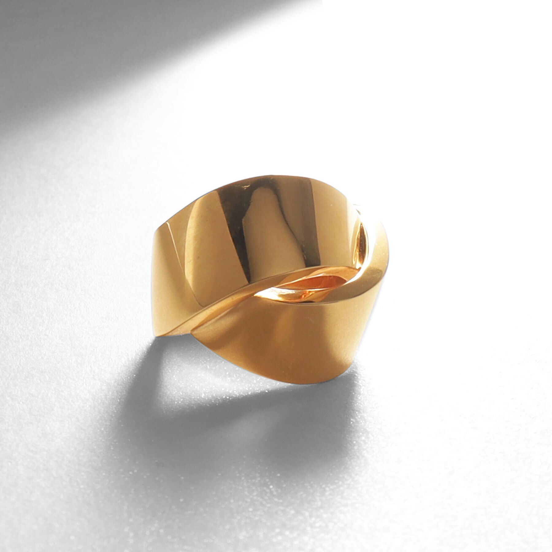 COCOSHNIK ONKITSCH「シルバー フォールディングリング オーバーラップ リング GP」|リング|