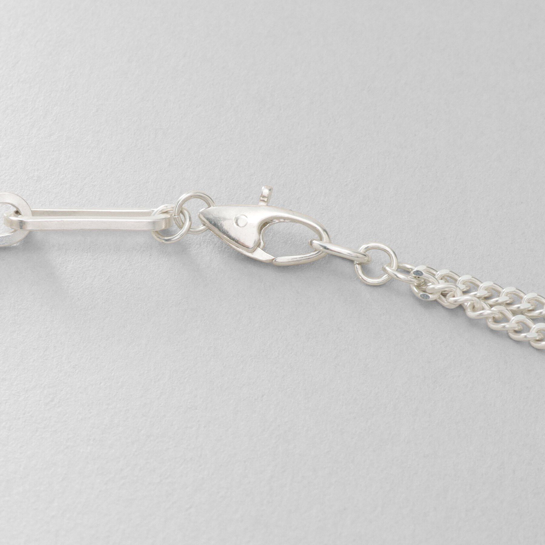 COCOSHNIK ONKITSCH「シルバー ミックスチェーン フラット カーブドレープY ネックレス」|ネックレス|