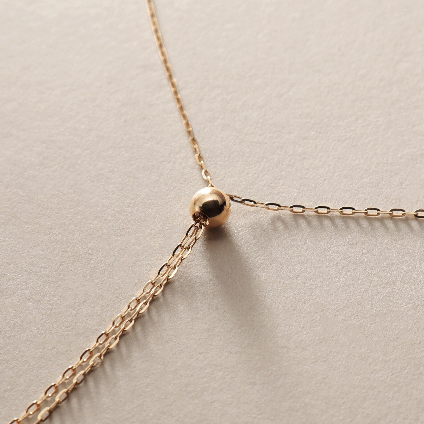 COCOSHNIK「K10中空ペアシェイプラリエット ネックレス」|ネックレス|