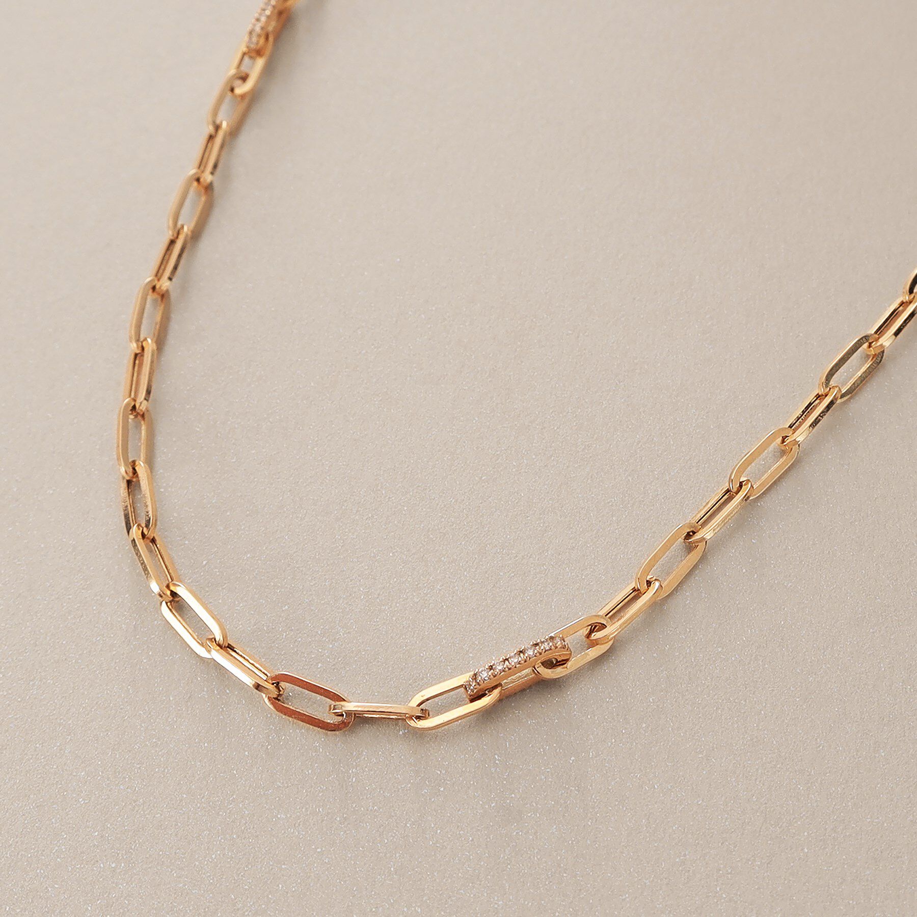 COCOSHNIK「K10ダイヤモンド 中空プリムダイヤステーション ネックレス」|ネックレス|