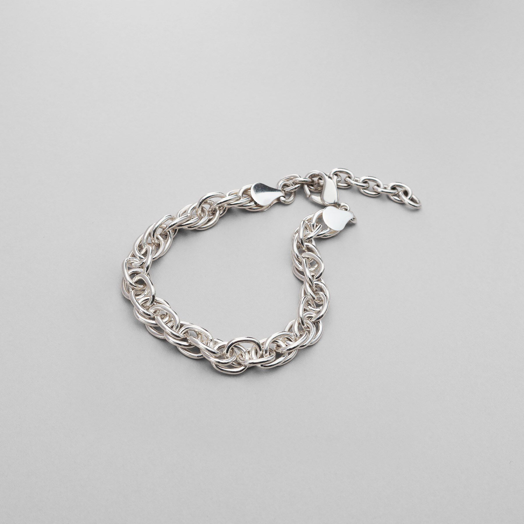 COCOSHNIK ONKITSCH「シルバー デザインチェーン ダブルケーブルブレスレット」|ブレスレット・バングル|シルバー(600)