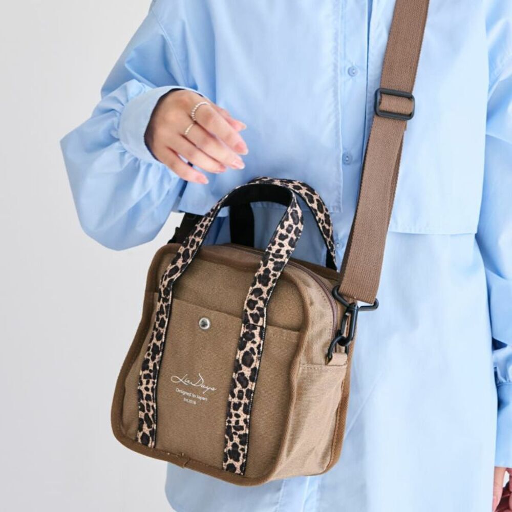 BACKYARD FAMILY「lizdays リズデイズ ショルダーバッグ lz-70615 通販 ミニショルダーバッグ」|ショルダー・メッセンジャー|ブラウン1