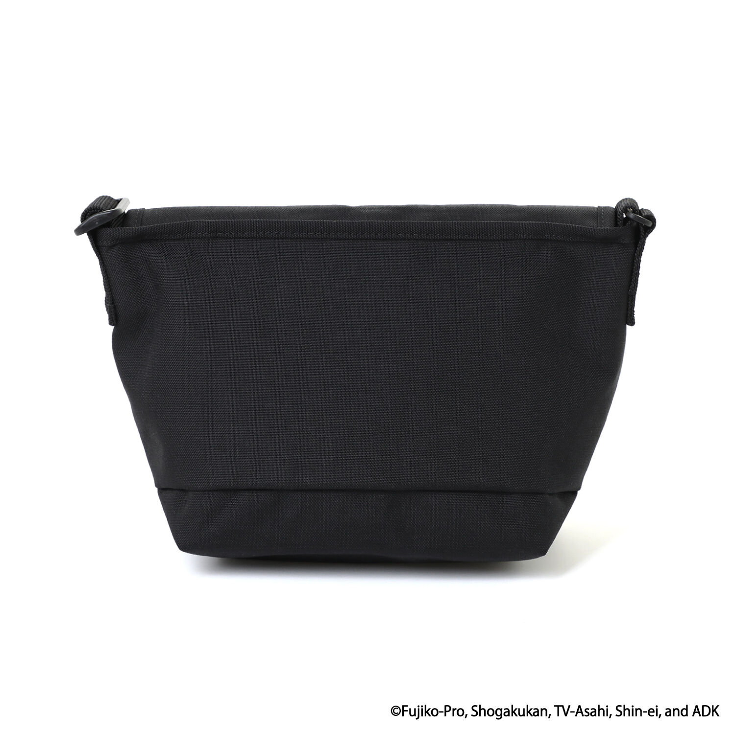 Manhattan Portage「NYLON MESSENGER BAG(SM) FLAP ZIPPER POCKET DORAEMON 25」|ショルダー・メッセンジャー|