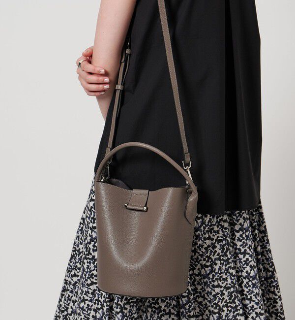 UNITED ARROWS「メタルポイント バケットバッグ」|ショルダー・メッセンジャー|