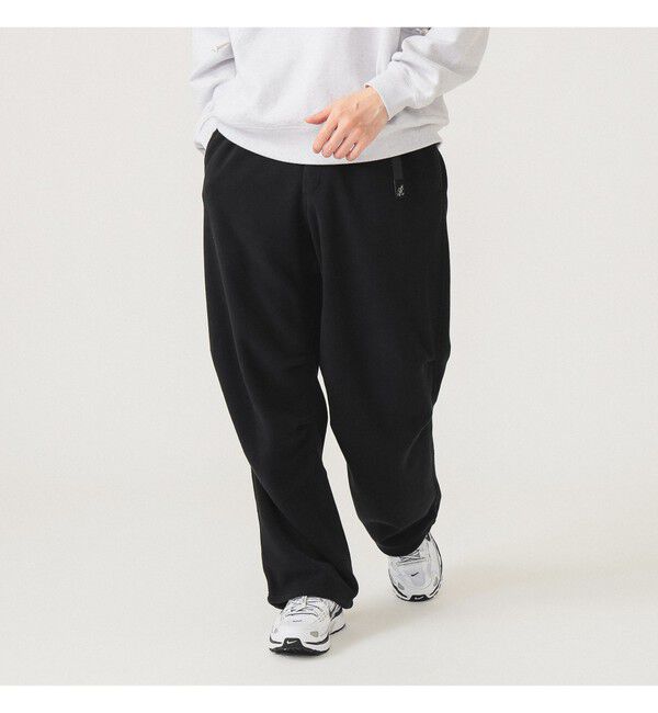 BEAMS「【別注】Gramicci / フリース オーバーパンツ」|チノ|