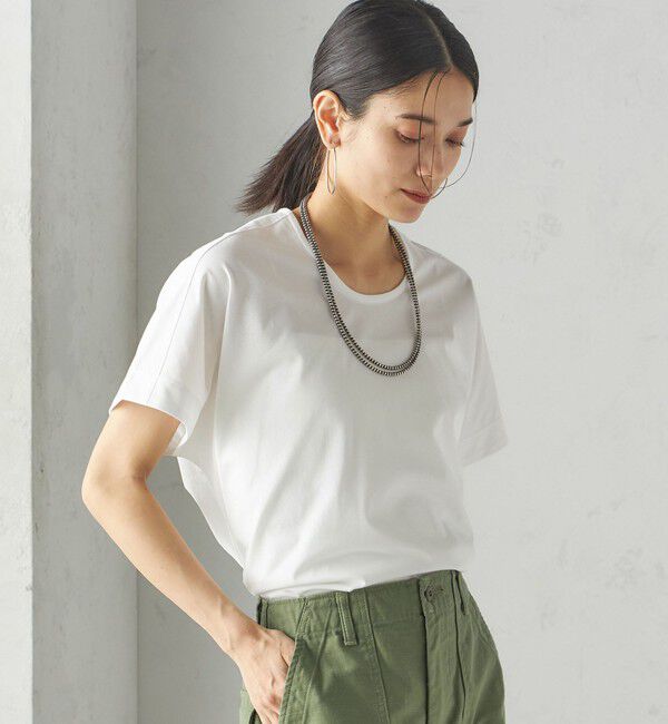 SHIPS for women「【SHIPS別注】assiette:〈手洗い可能〉プレミアム 天竺 Uネック TEE」|Tシャツ・カットソー|